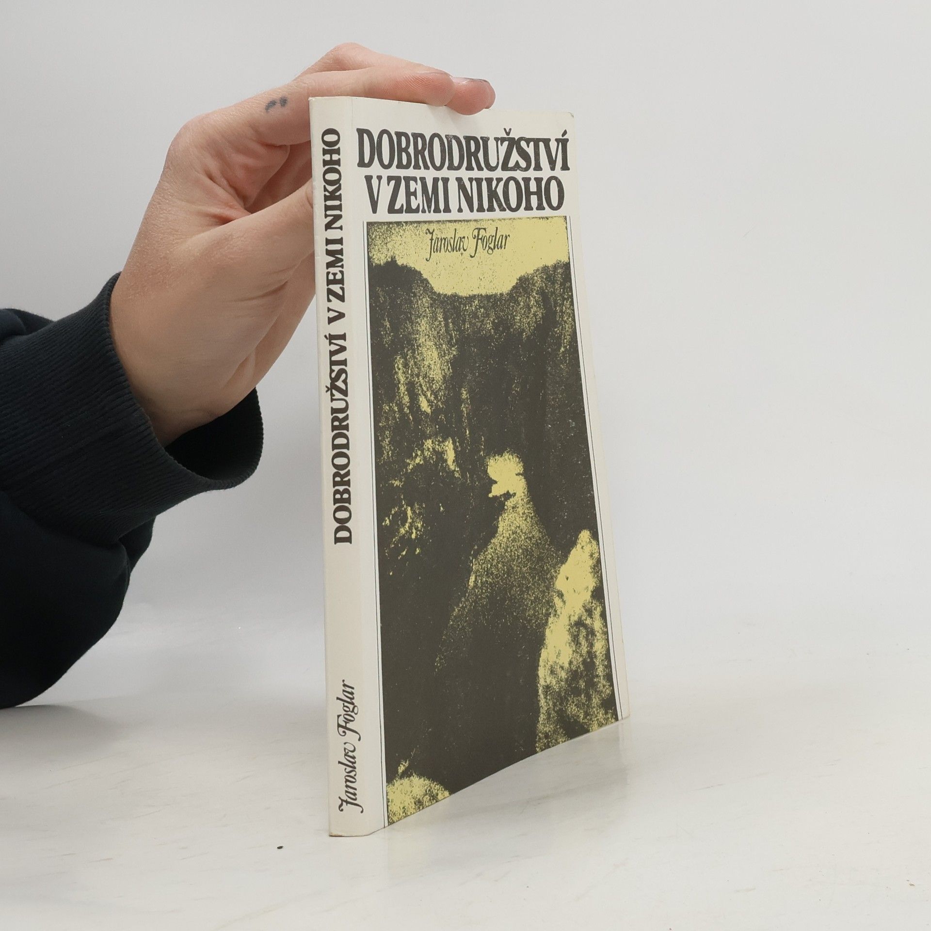 Jaroslav Foglar Dobrodružství v Zemi nikoho