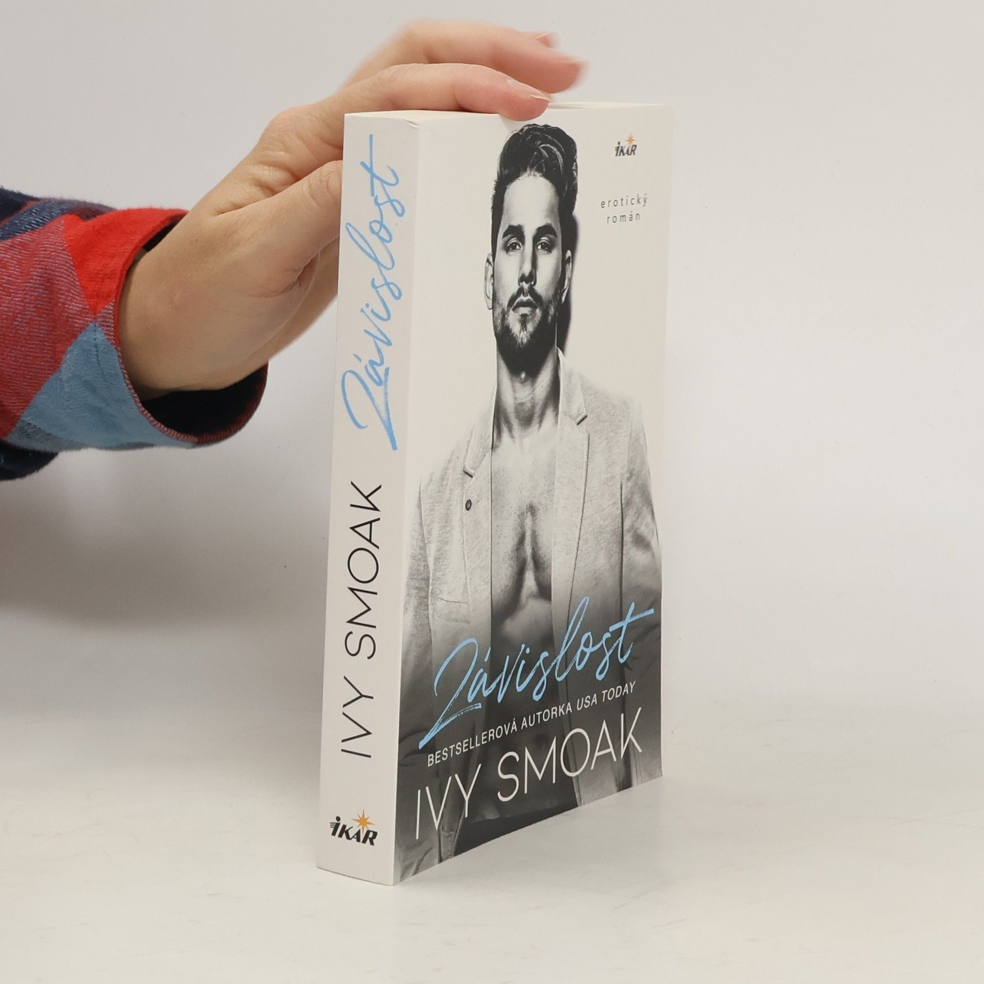 Ivy Smoak Závislost