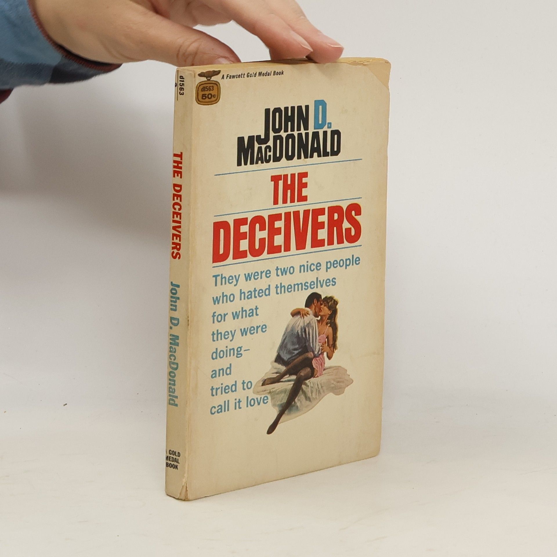 John D. MacDonald The Deceivers