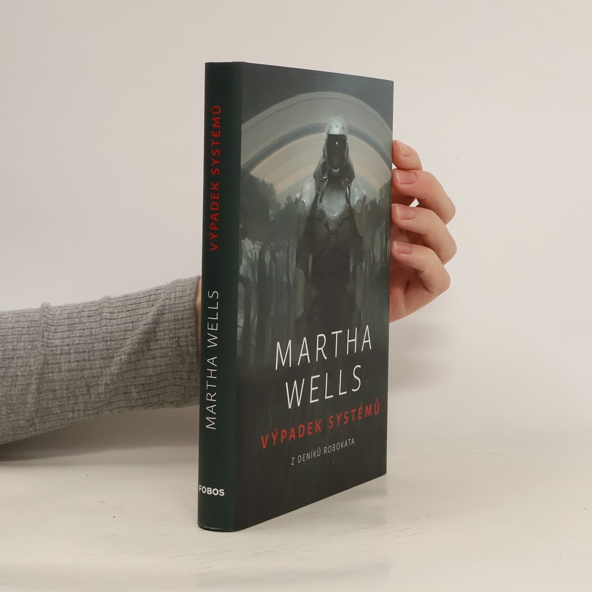 Martha Wells Výpadek systémů. Z deníků Robokata 1