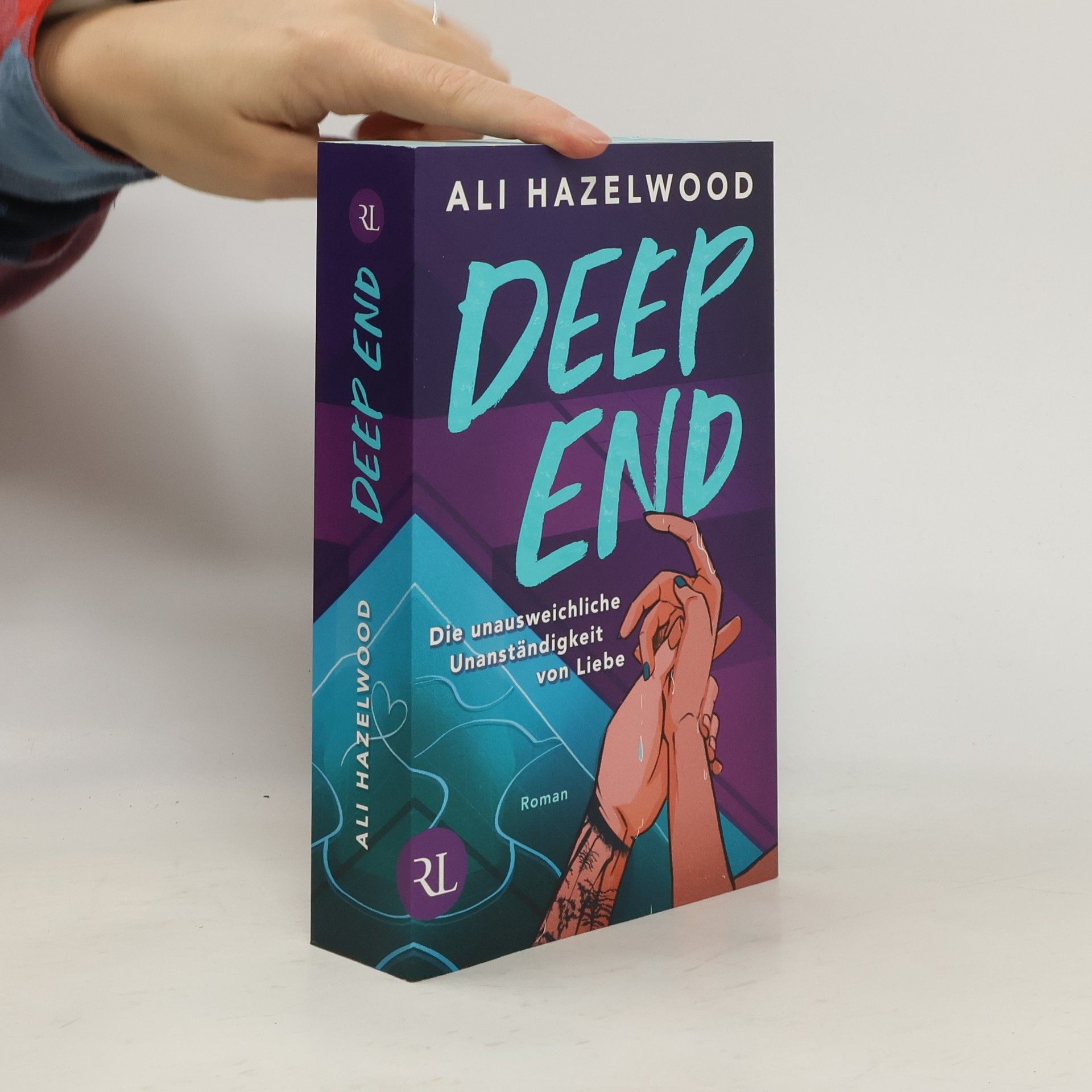 Ali Hazelwood Deep End