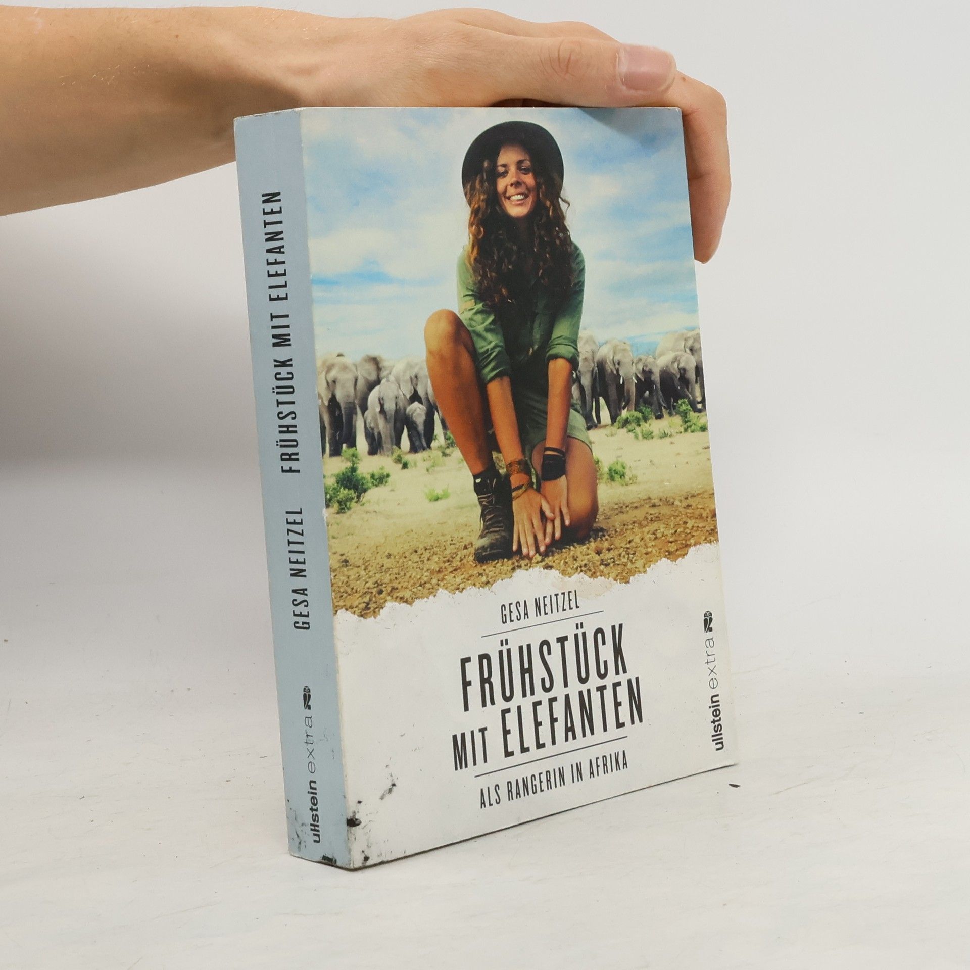 Gesa Neitzel Frühstück mit Elefanten