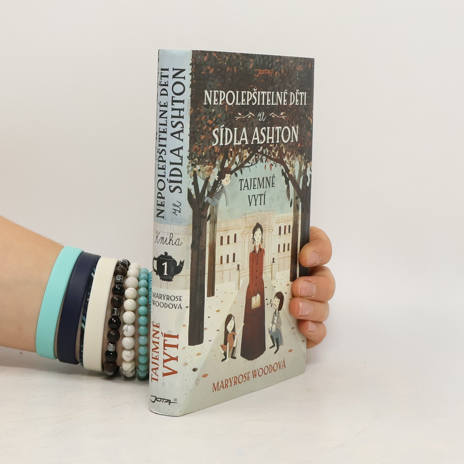 Maryrose Wood Nepolepšitelné děti ze sídla Ashton. Tajemné vytí