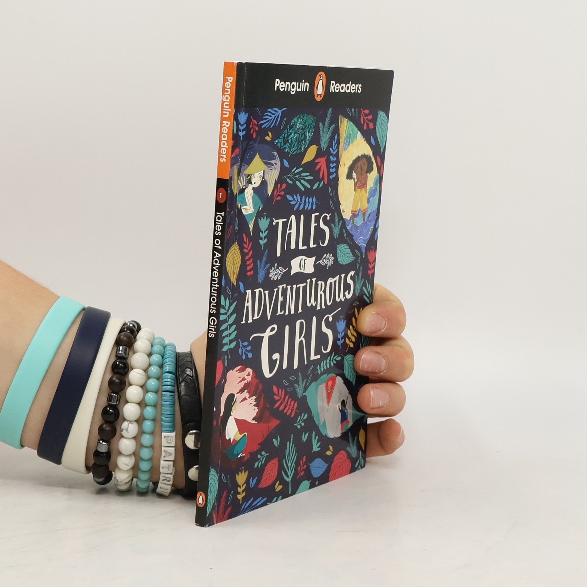 Penguin Books Ltd Penguin Readers Level 1: Tales of Adventurous Girls