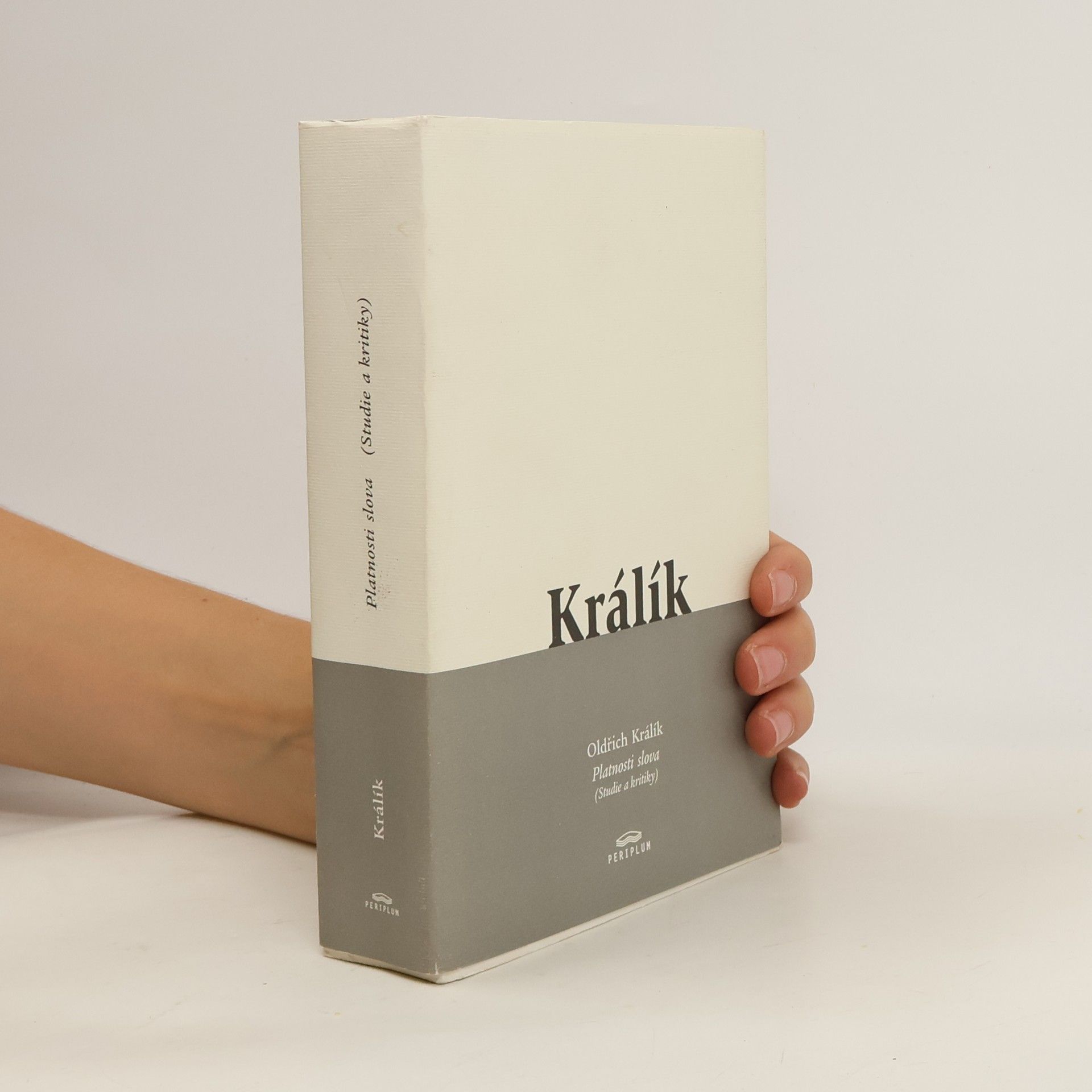 Platnosti slova: Studie a kritiky