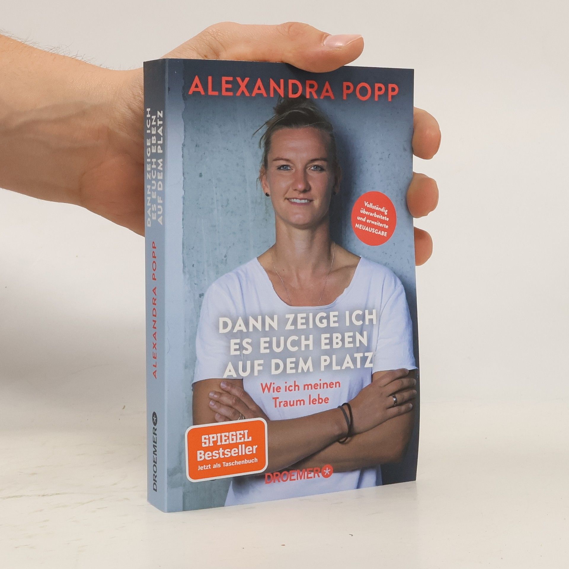 Alexandra Popp Dann zeige ich es euch eben auf dem Platz