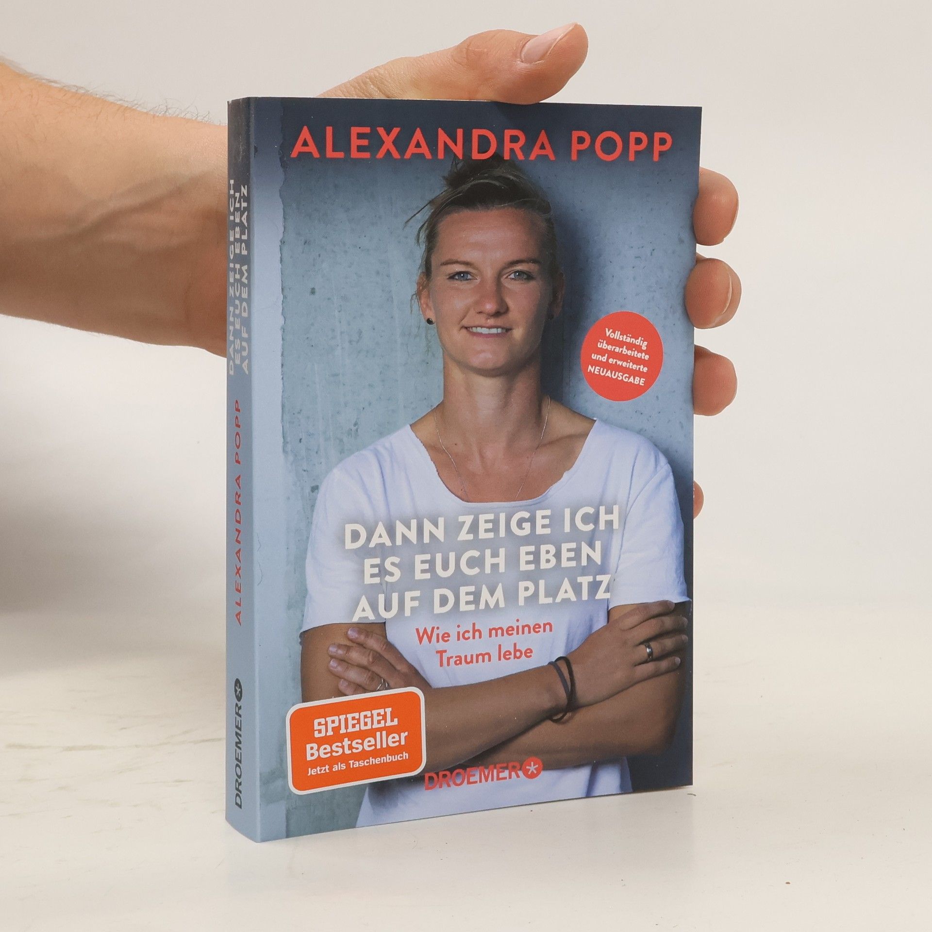 Alexandra Popp Dann zeige ich es euch eben auf dem Platz