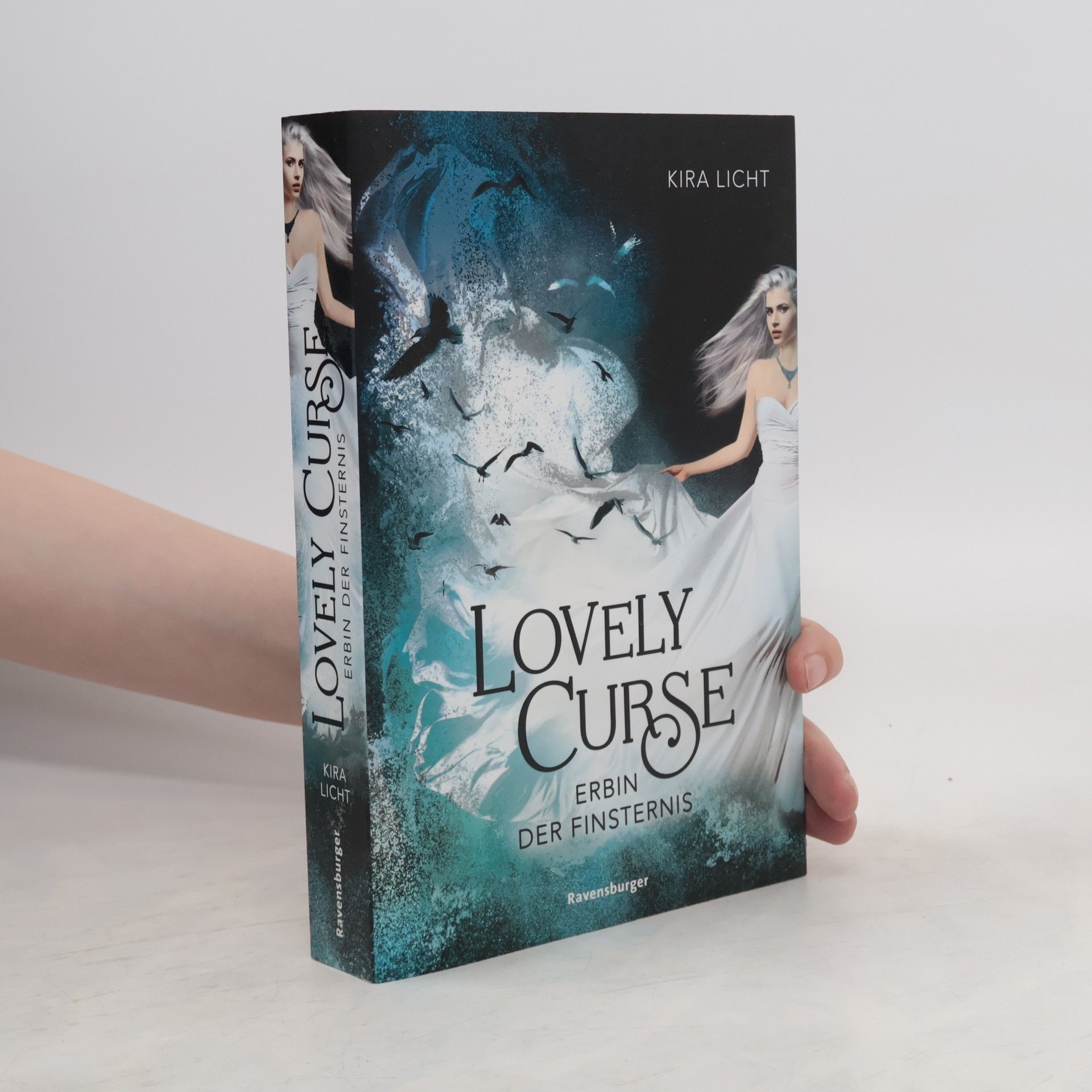 Kira Licht Lovely Curse. Erbin der Finsternis