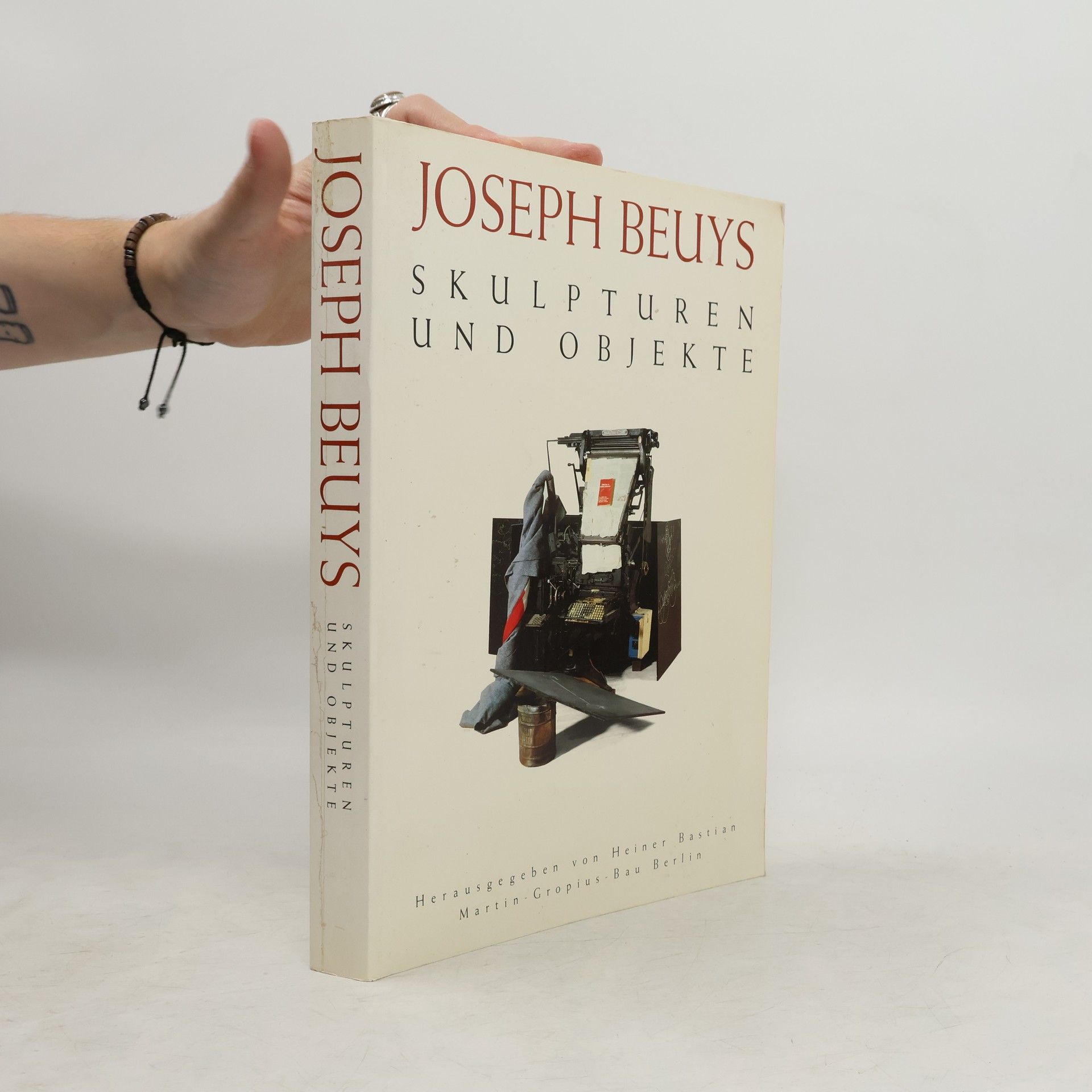 Skulpturen und Objekte