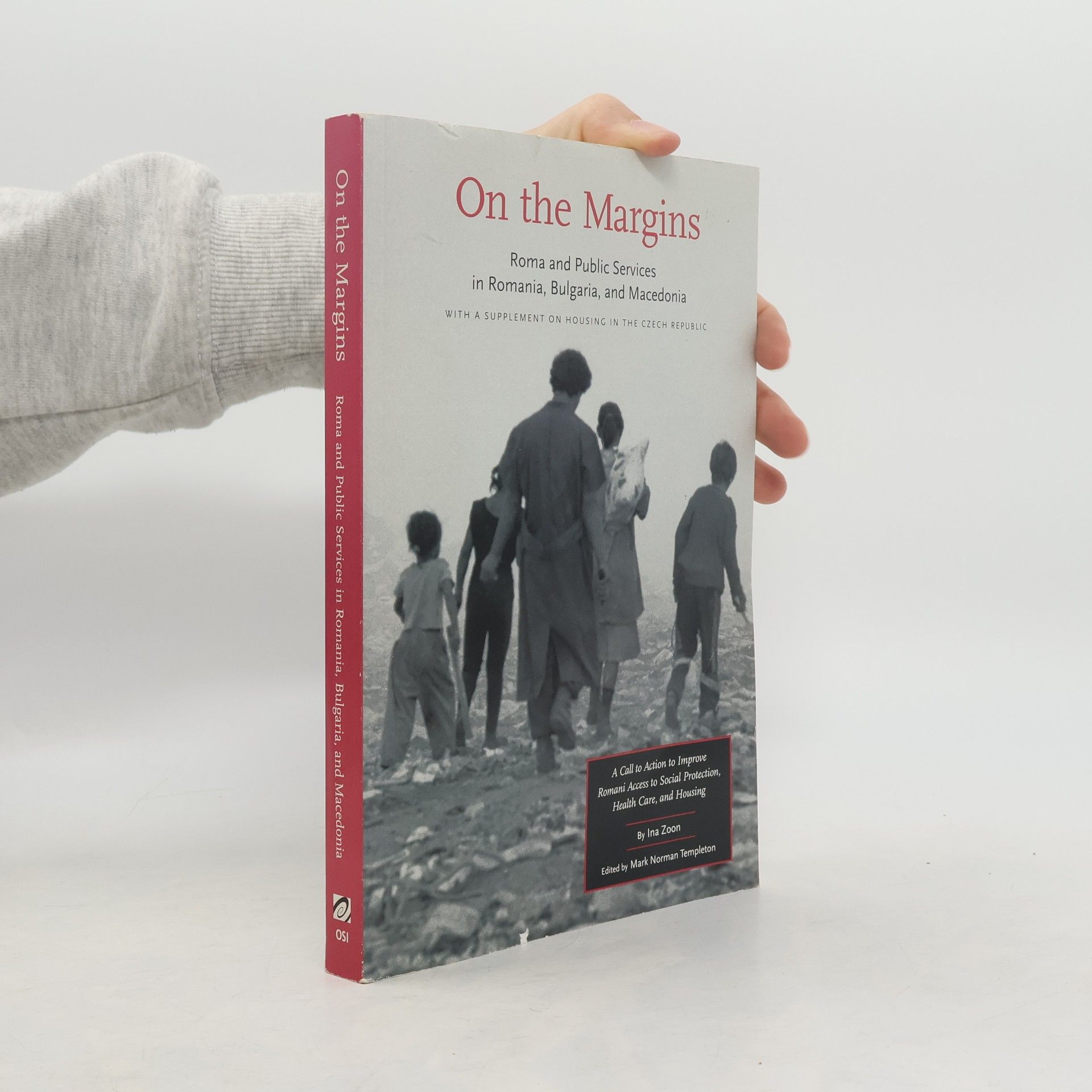 Ina Zoon On the Margins