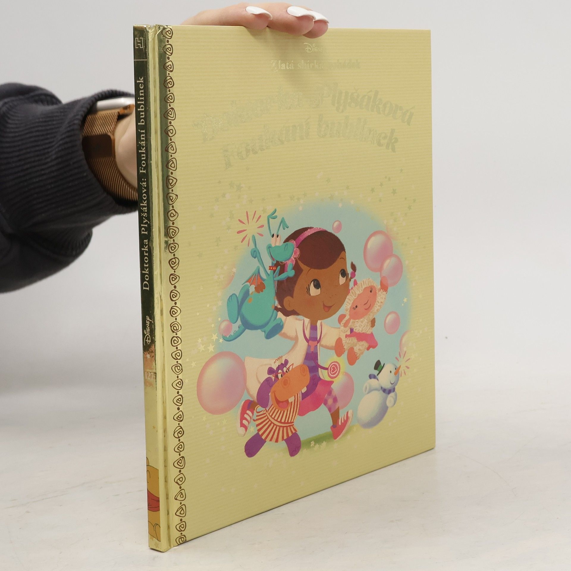Walt Disney Zlatá sbírka pohádek 127. Doktorka Plyšáková. Foukání bublinek