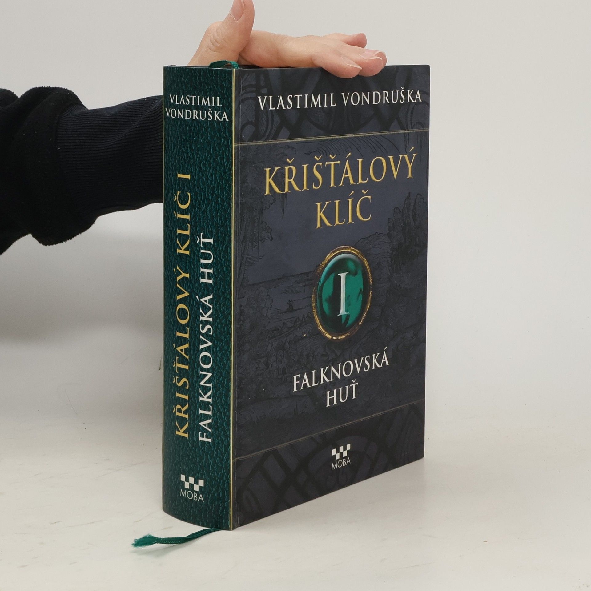 Vlastimil Vondruška Falknovská huť. Křišťálový klíč. 1. díl