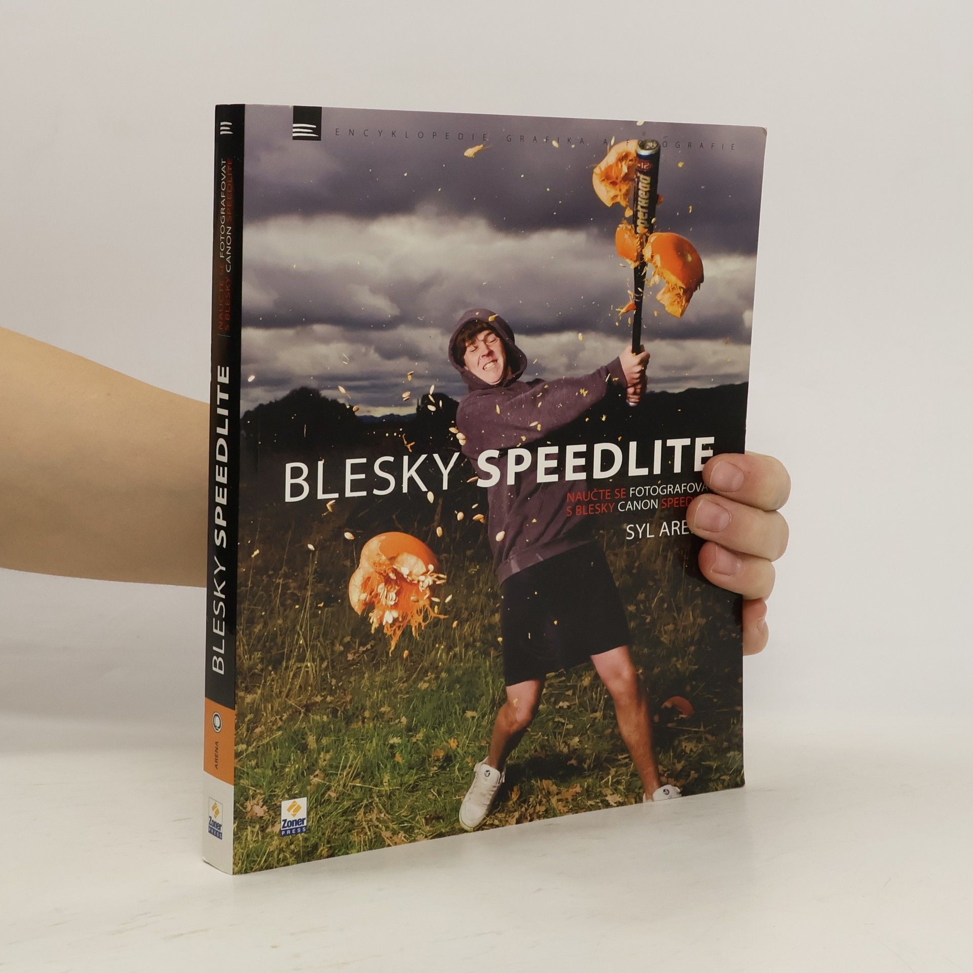 Syl Arena Blesky Speedlite