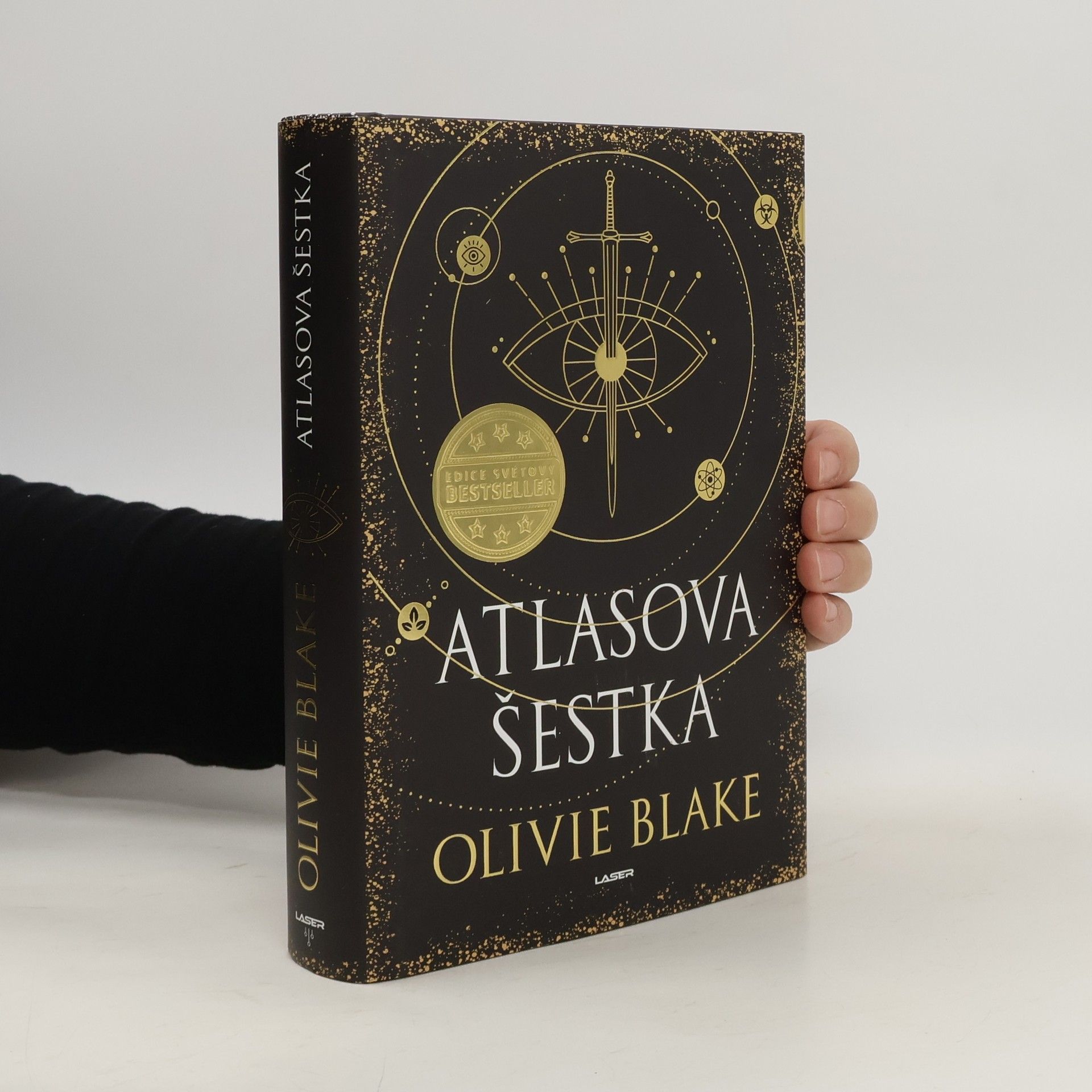 Olivie Blake Atlasova šestka