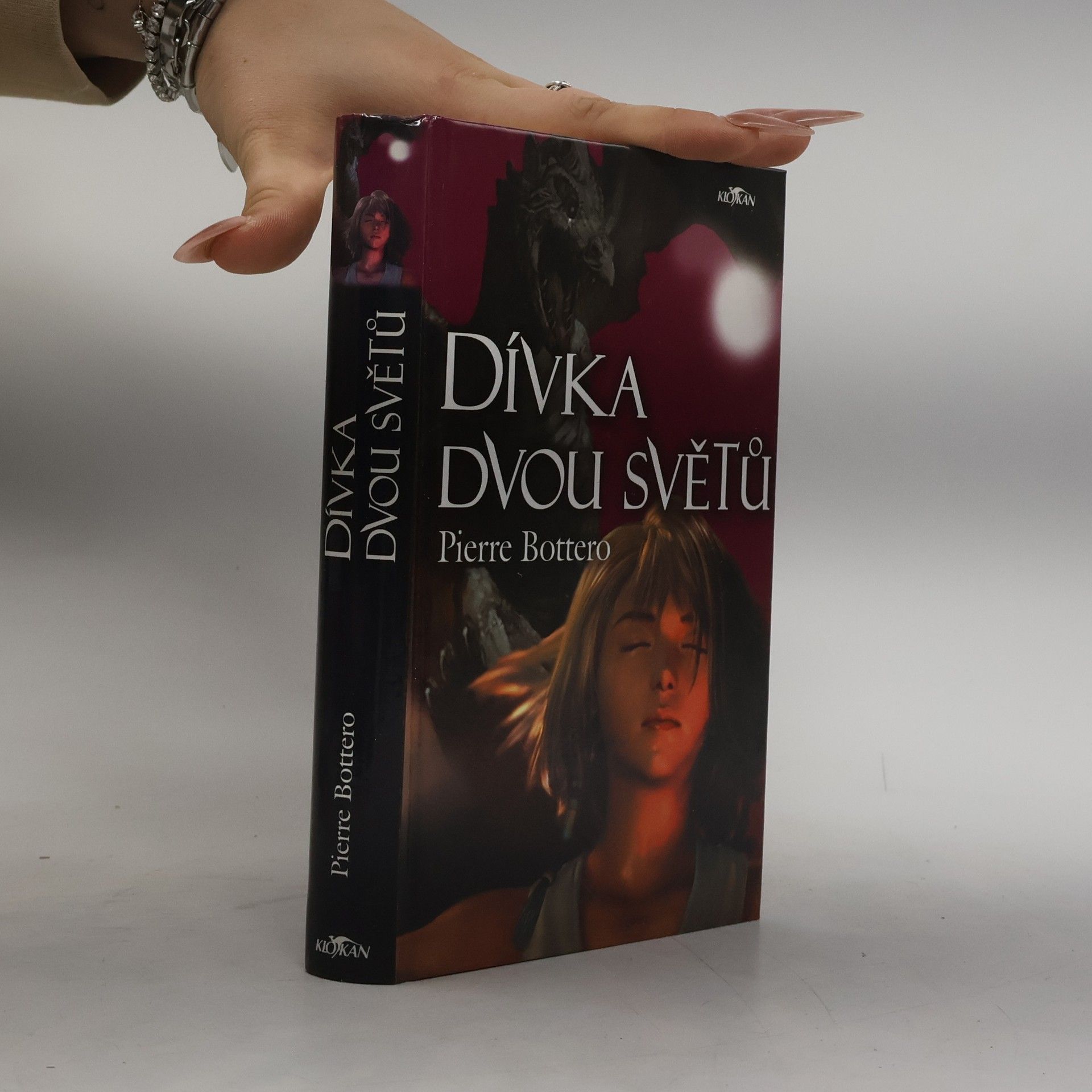 Pierre Bottero Dívka dvou světů