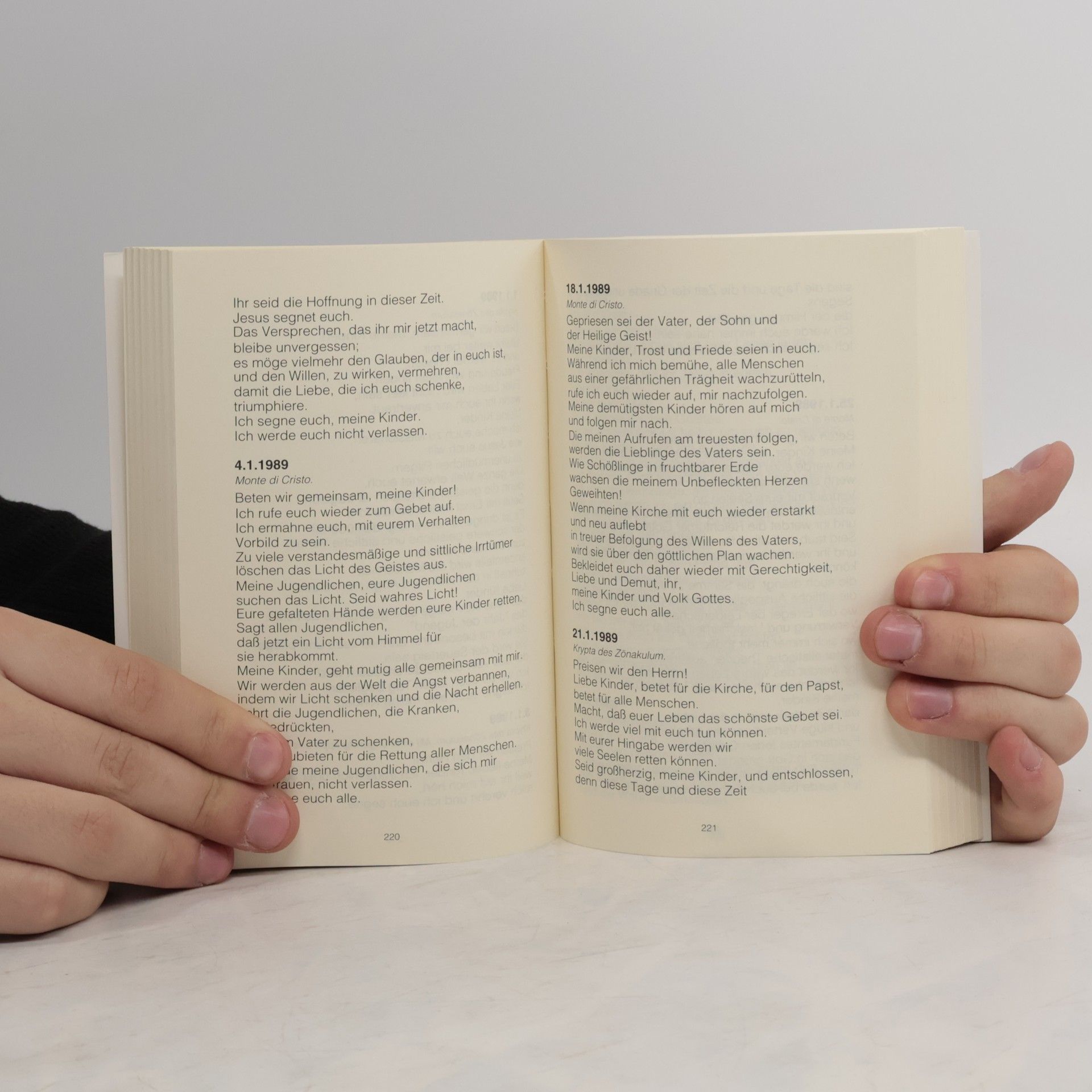 Various authors Maria ruft