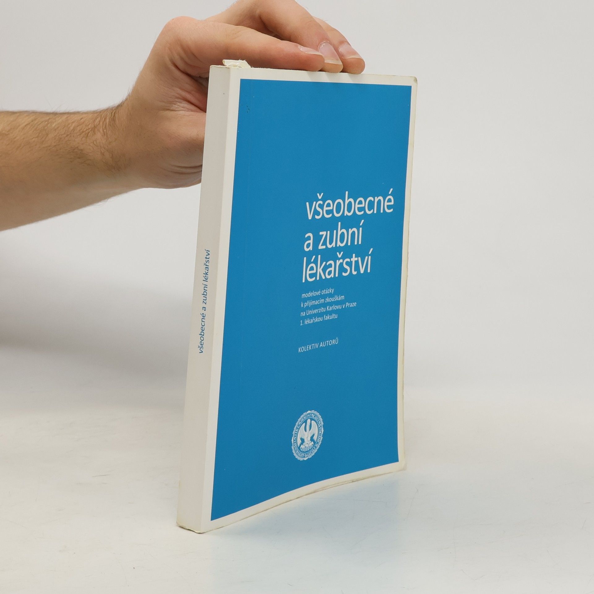 AA.VV. Všeobecné a zubní lékařství
