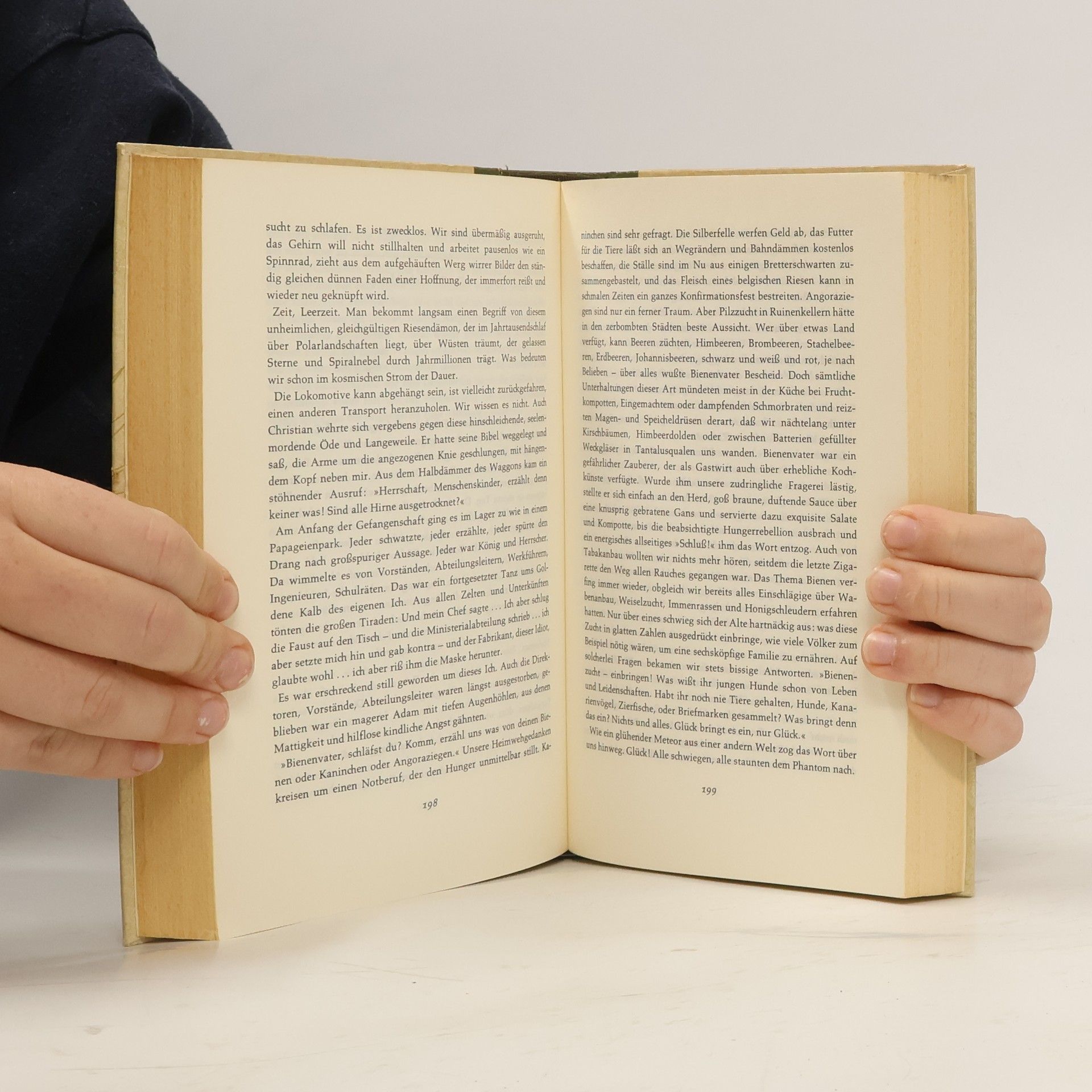 Vincenz Erath Zwischen Staub und Sternen