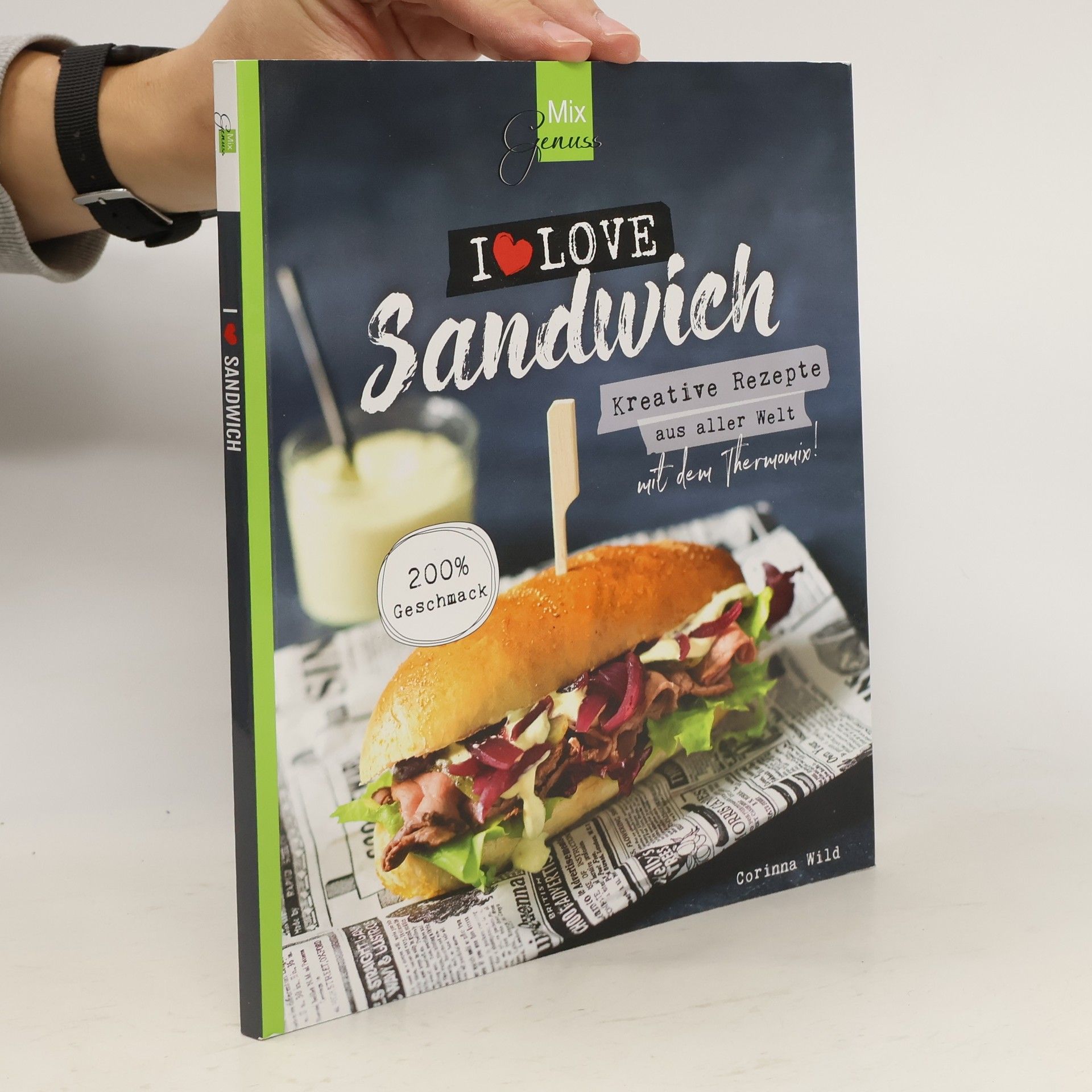 Corinna Wild I love Sandwich