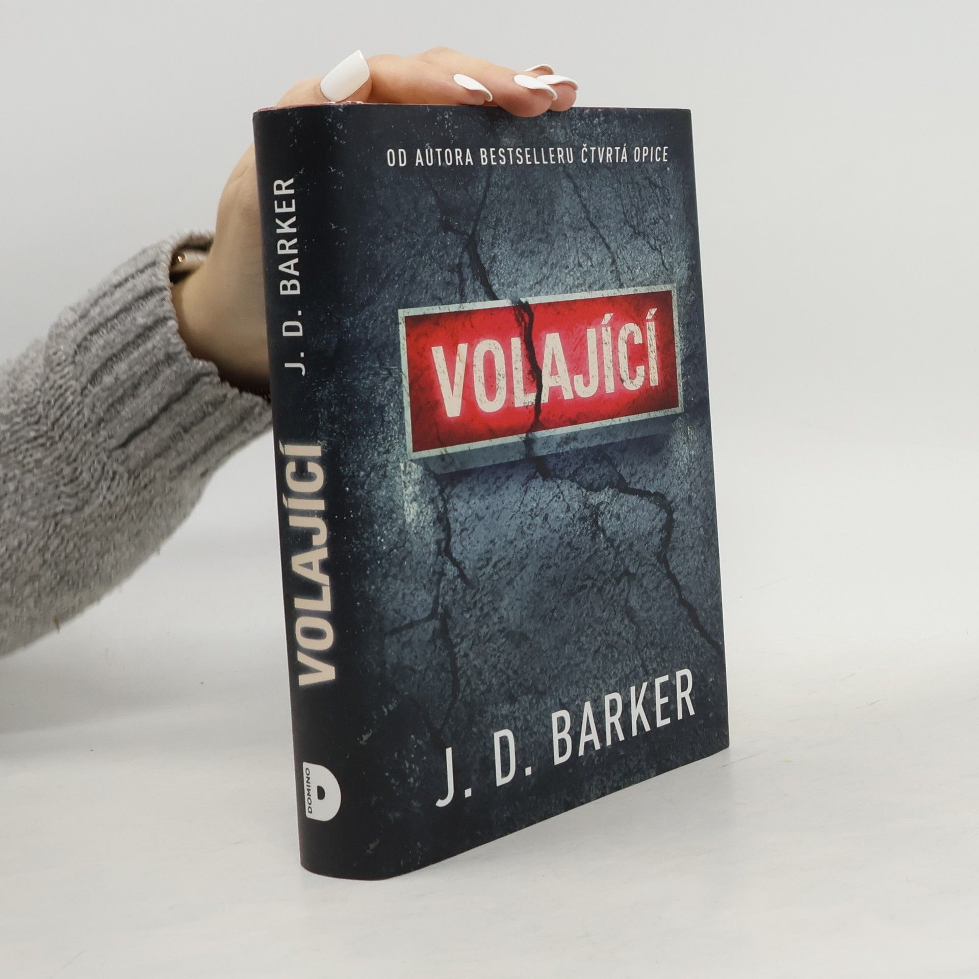 J. D. (Jonathan Dylan) Barker Volající