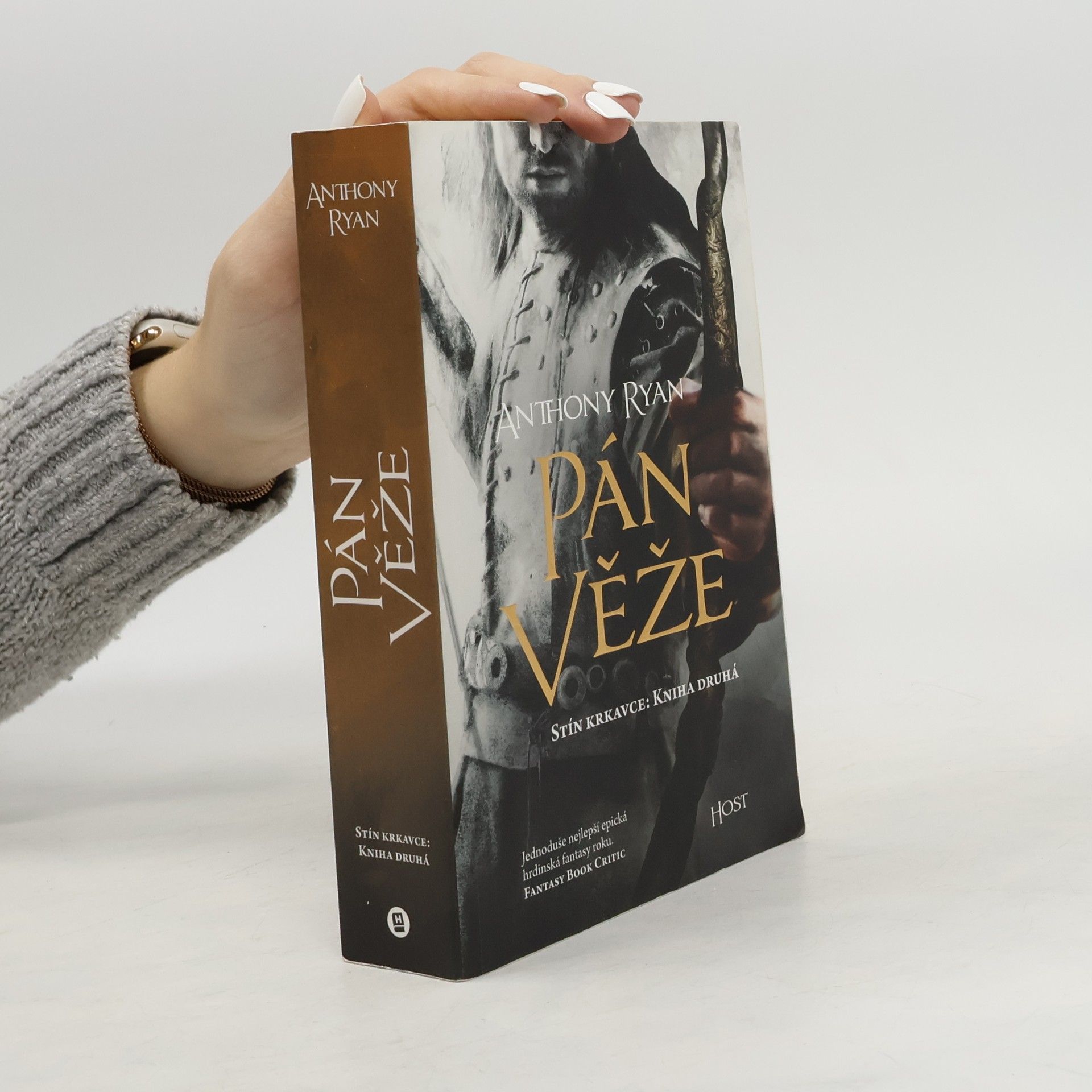 Anthony Ryan Pán věže. Stín krkavce. 2. díl