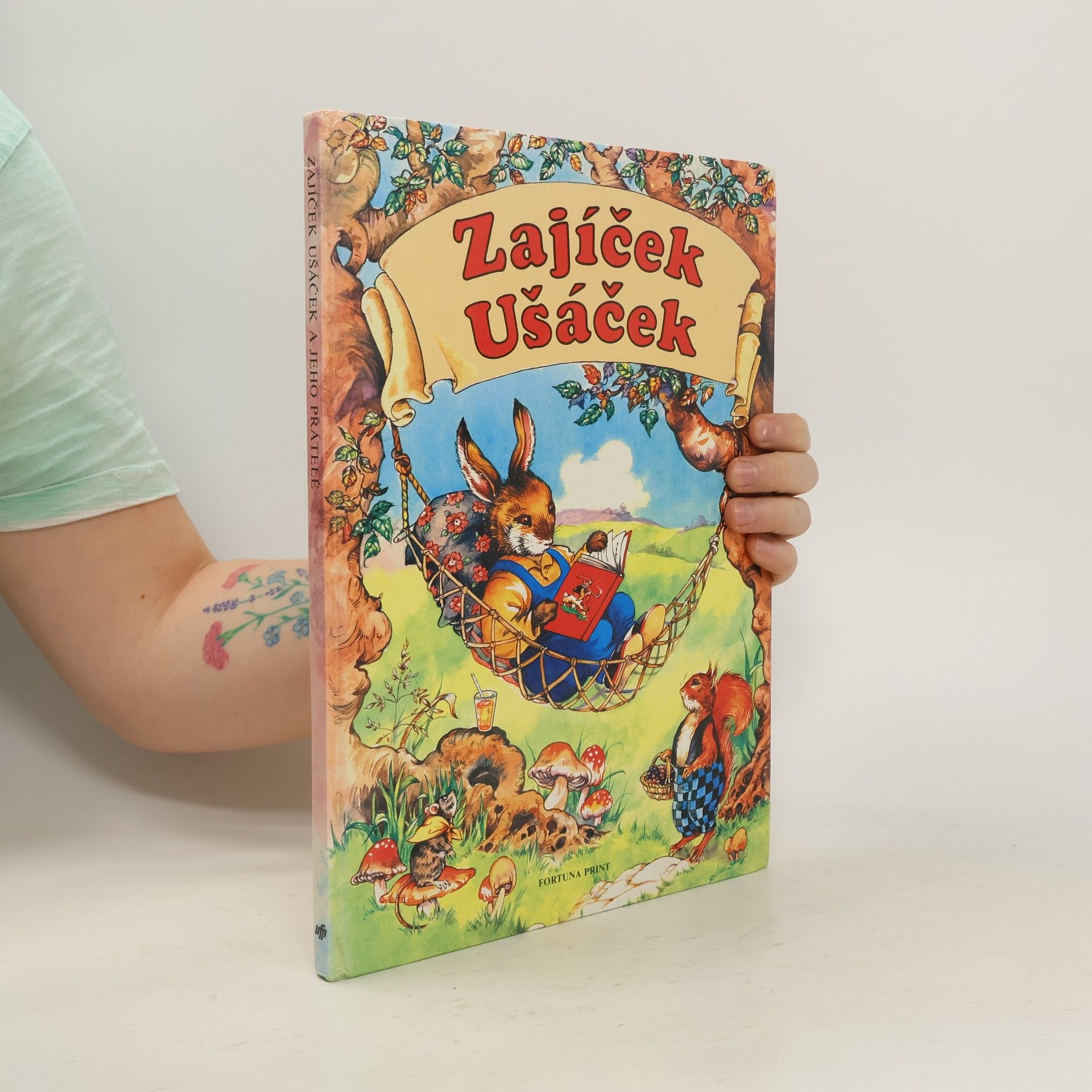 Rene Cloke Zajíček Ušáček