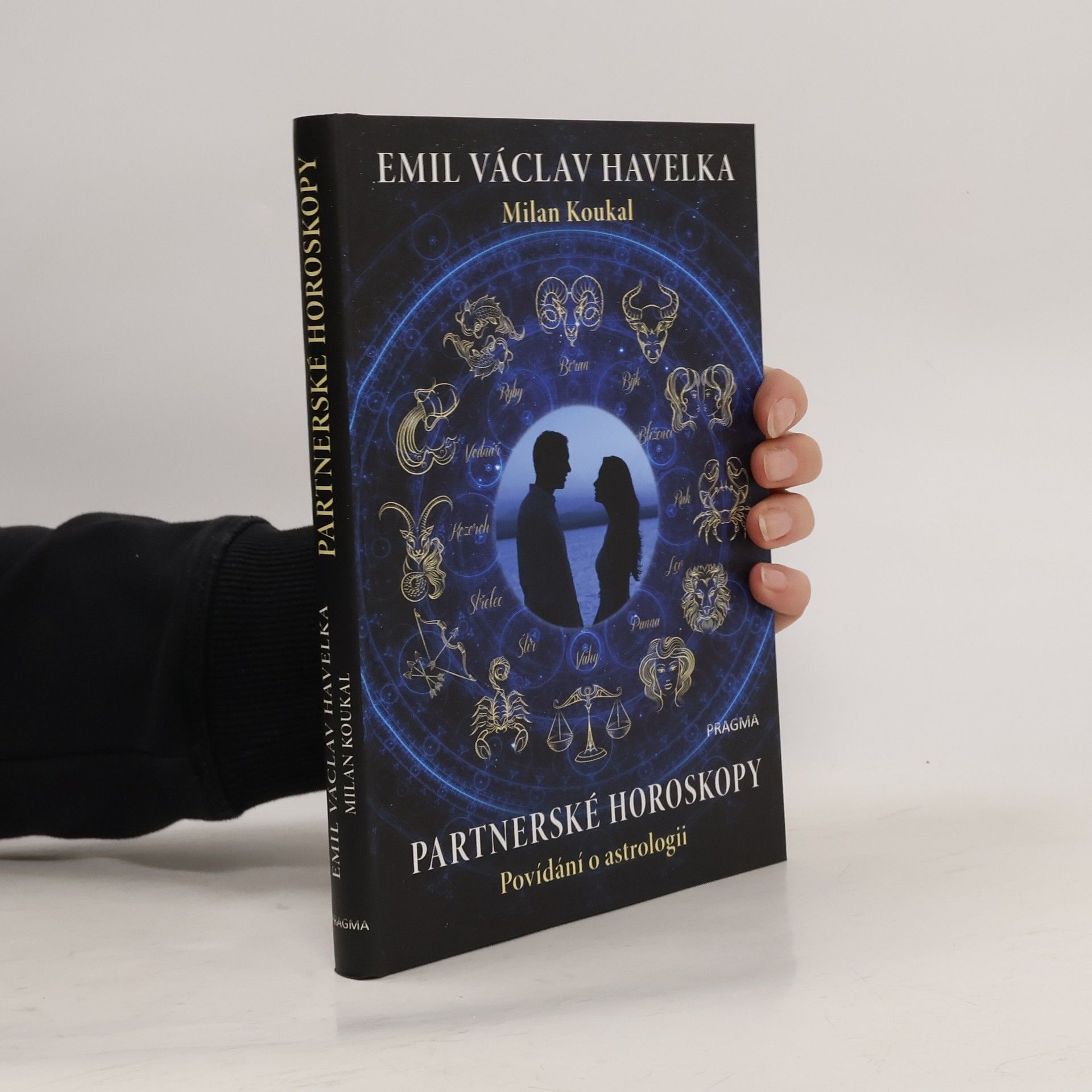 Partnerské horoskopy : povídání o astrologii