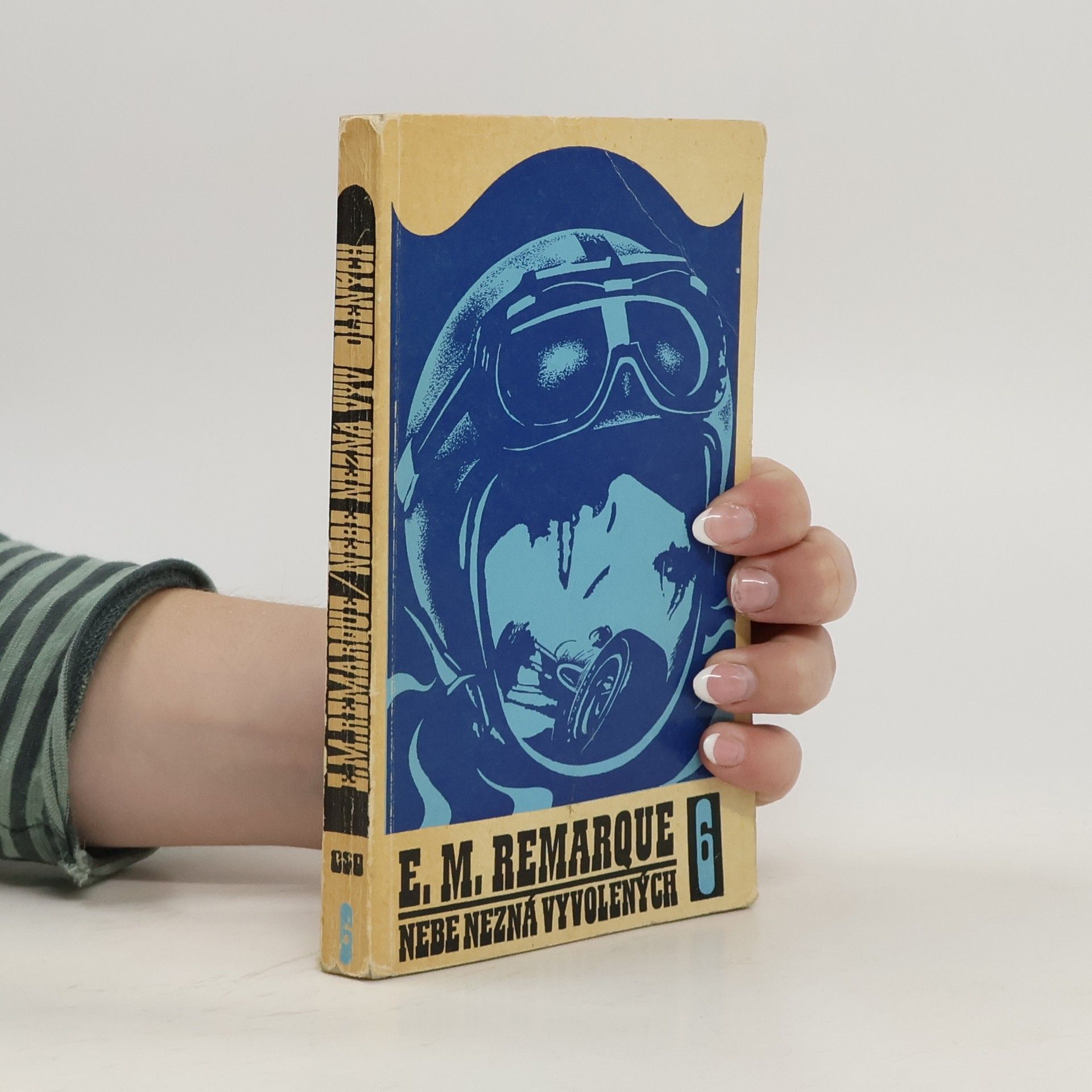 Erich Maria Remarque Nebe nezná vyvolených