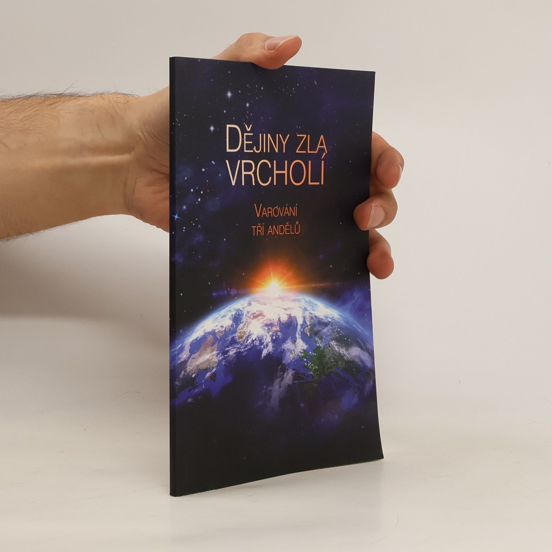 Kolektiv autorů Dějiny zla vrcholí