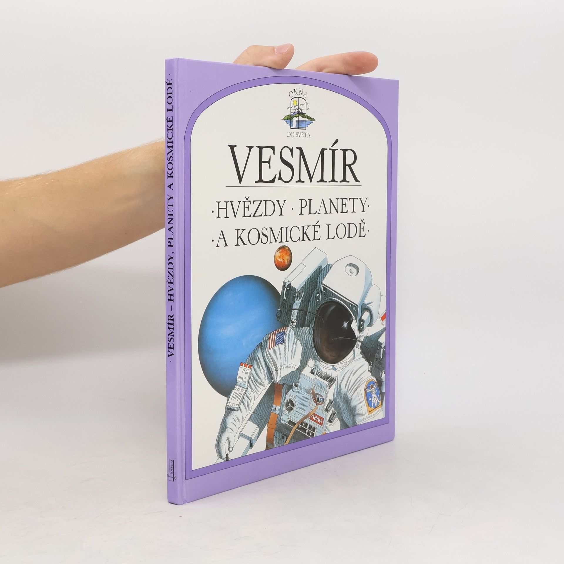 Vesmír. Hvězdy, planety a kosmické lodě.