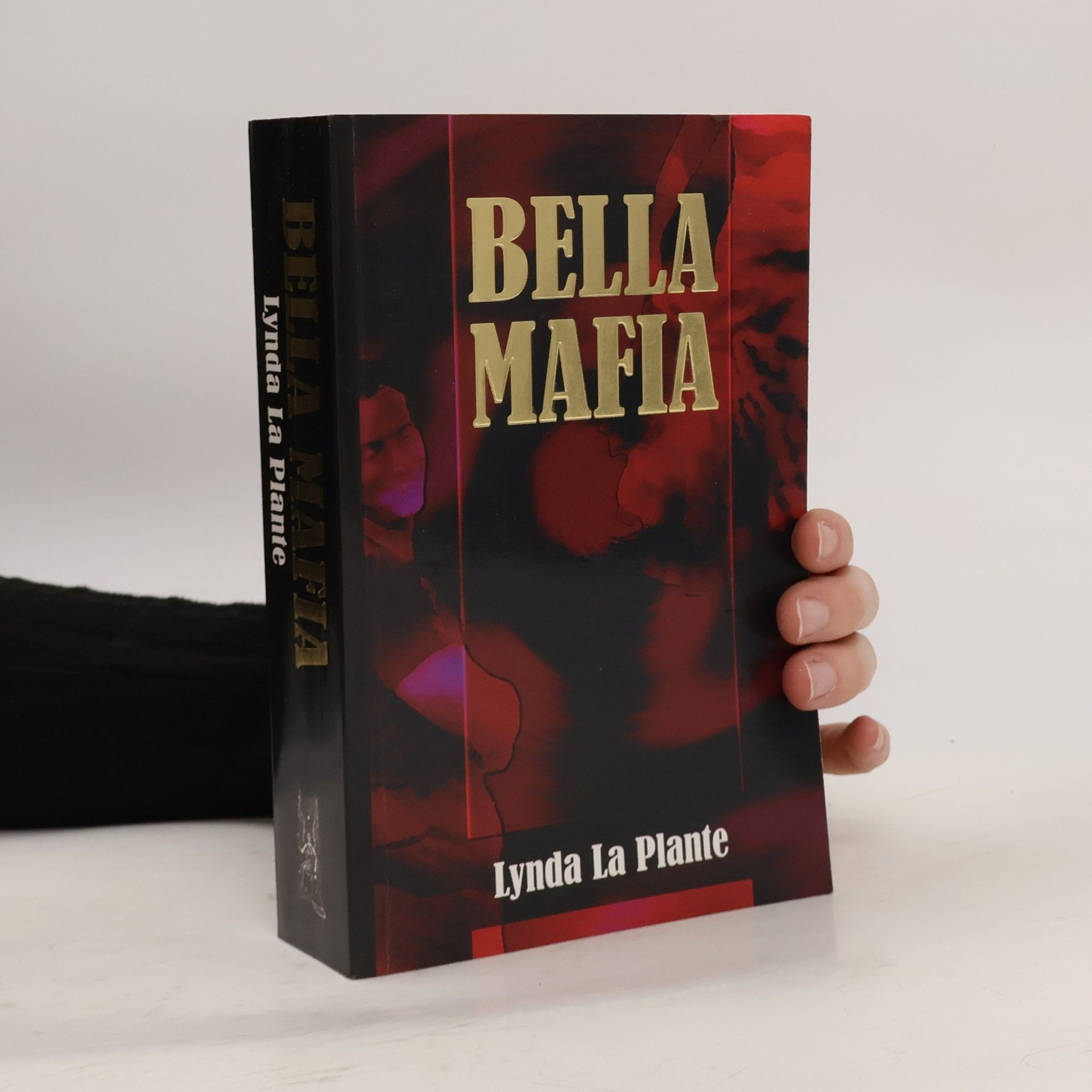 Lynda La Plante Bella Mafia