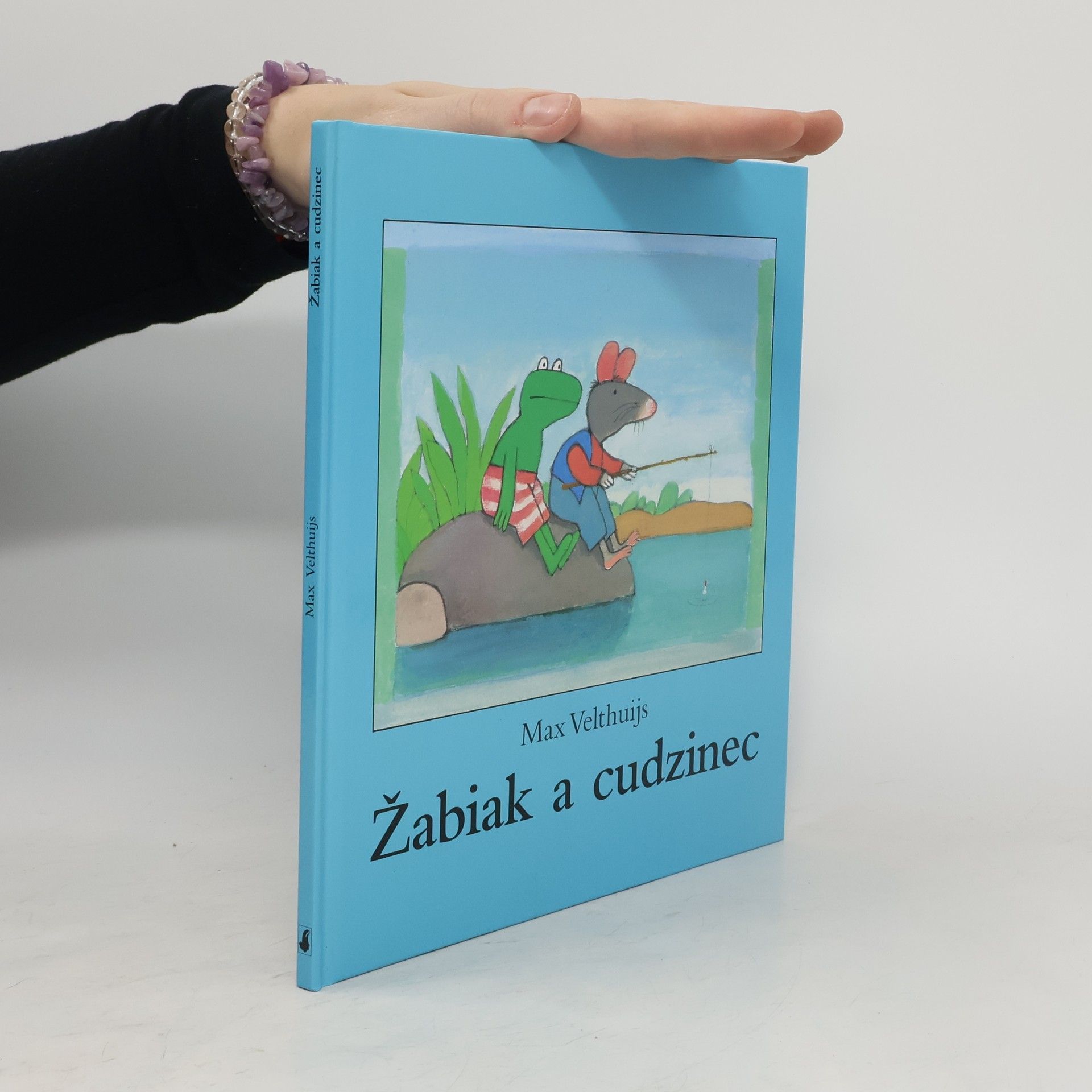 Max Velthujis Žabiak a cudzinec