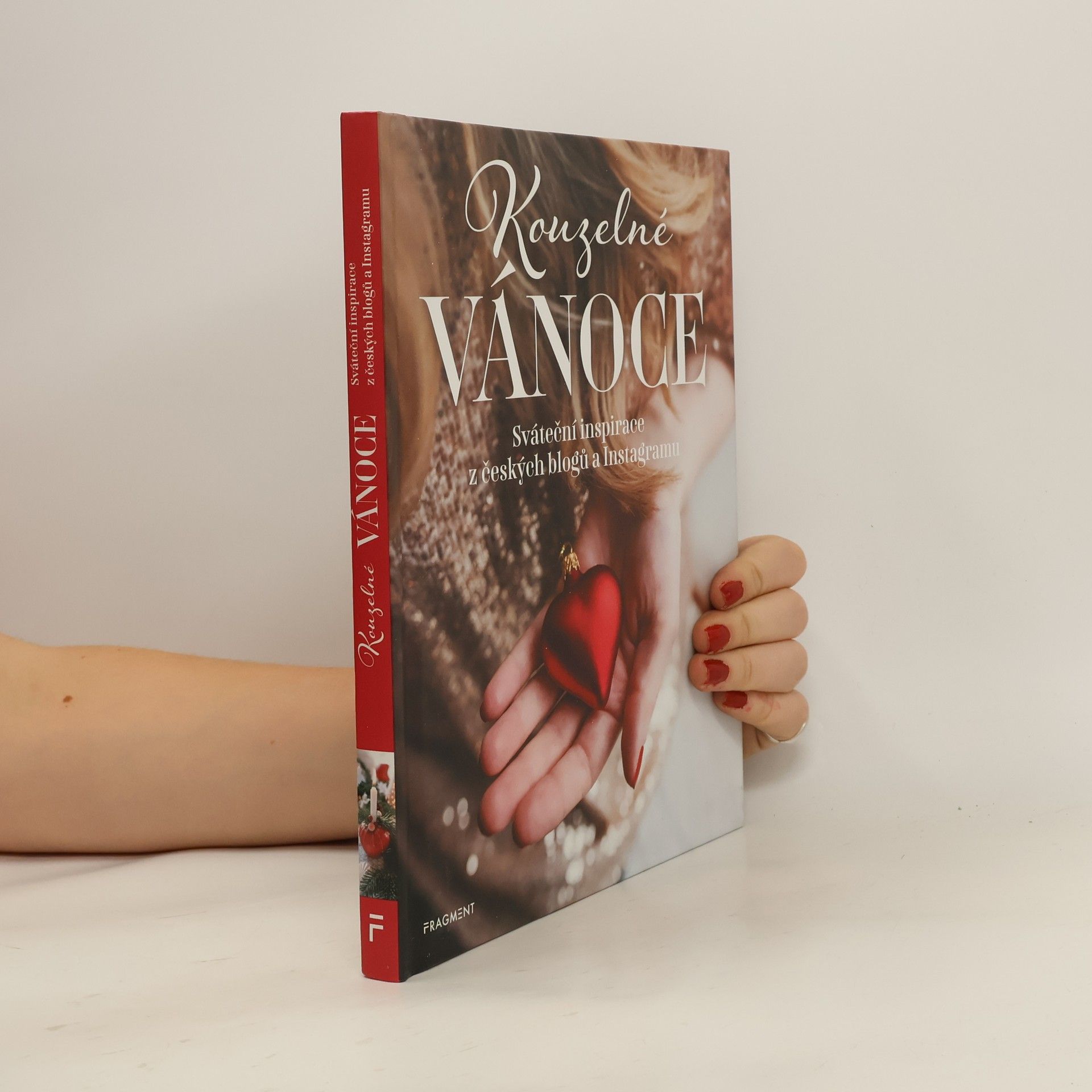 Collectif d'auteurs Kouzelné Vánoce