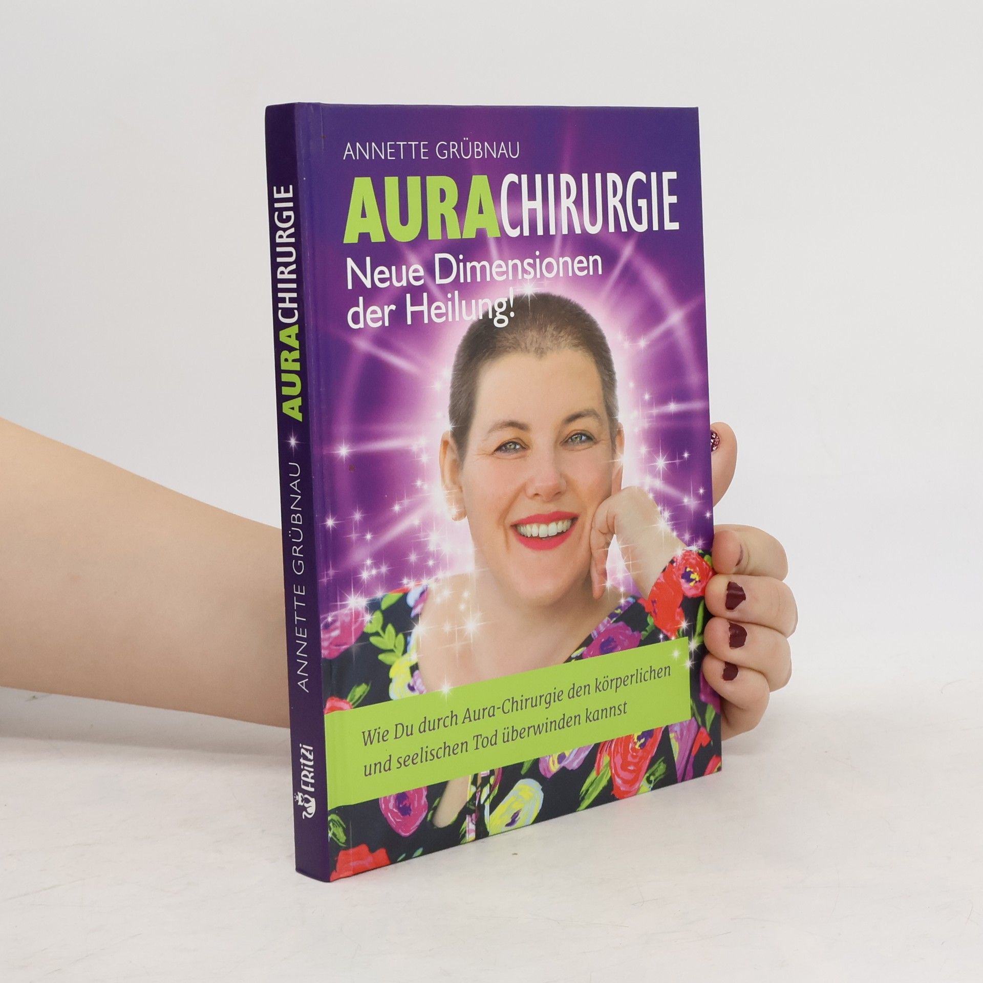 Annette Grübnau Aurachirurgie