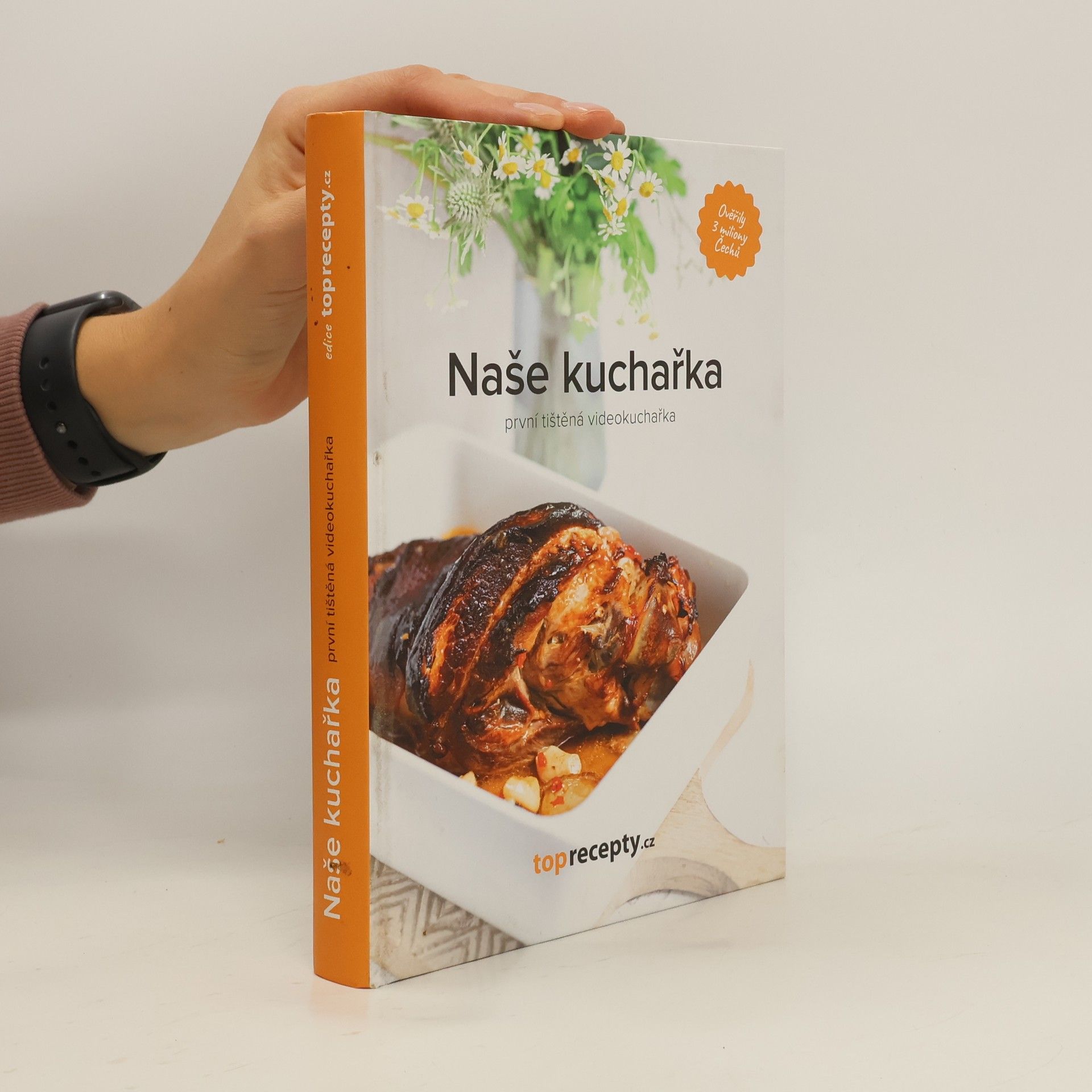 Various authors Naše kuchařka : první tištěná videokuchařka