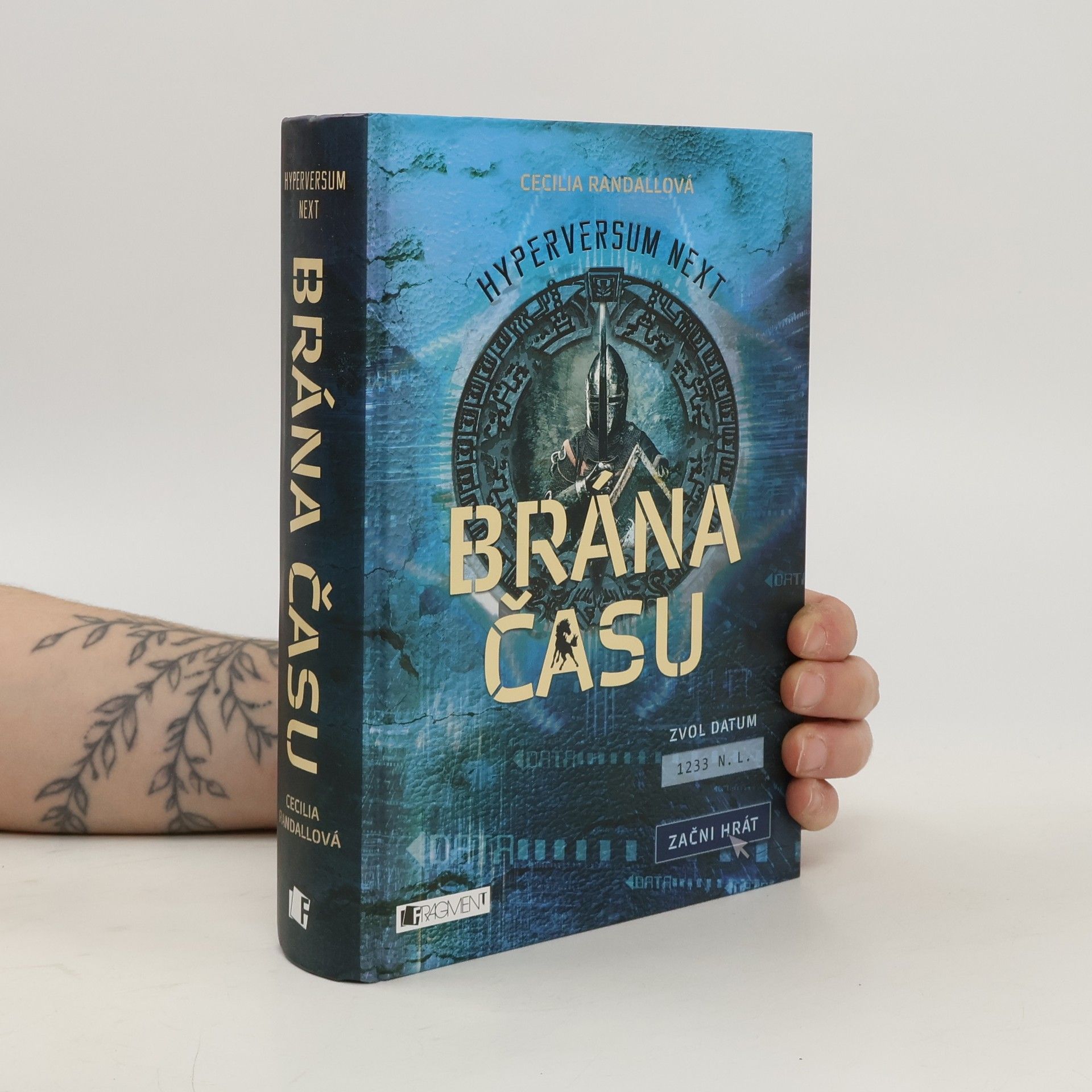 Cecilia Randall Brána času