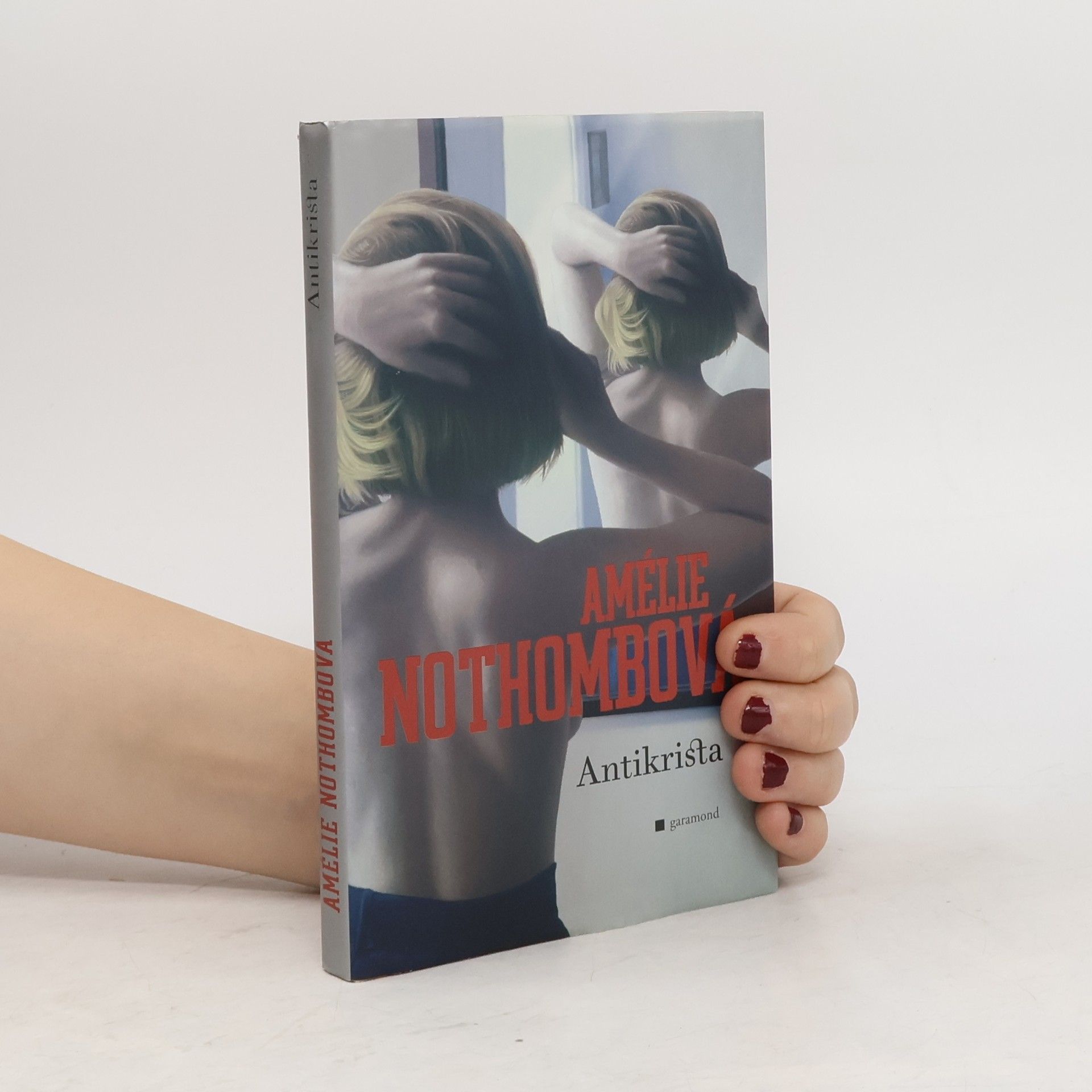 Amélie Nothomb Antikrista