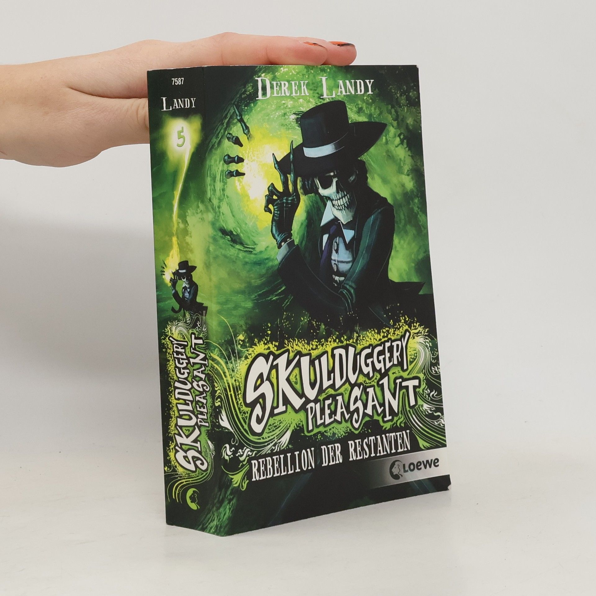 Derek Landy Skulduggery Pleasant. Rebellion der Restanten