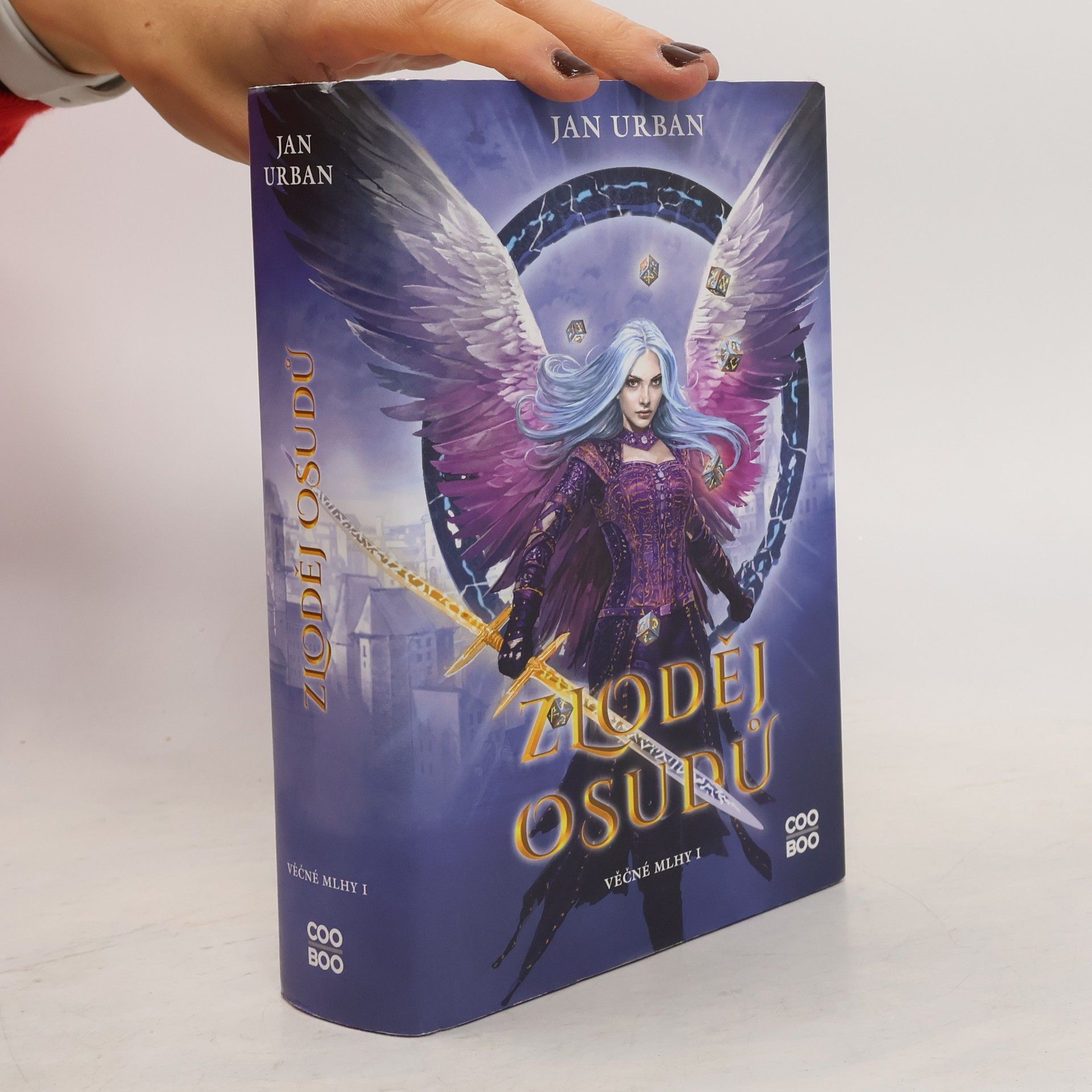 Jan Urban Věčné Mlhy. I, Zloděj osudů