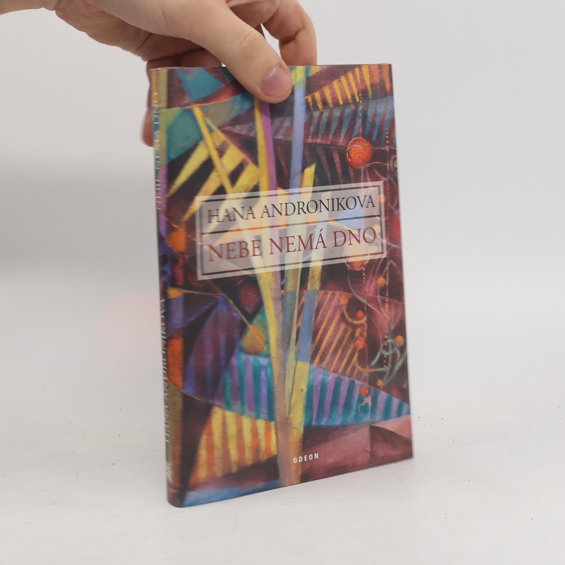 Hana Androníková Nebe nemá dno