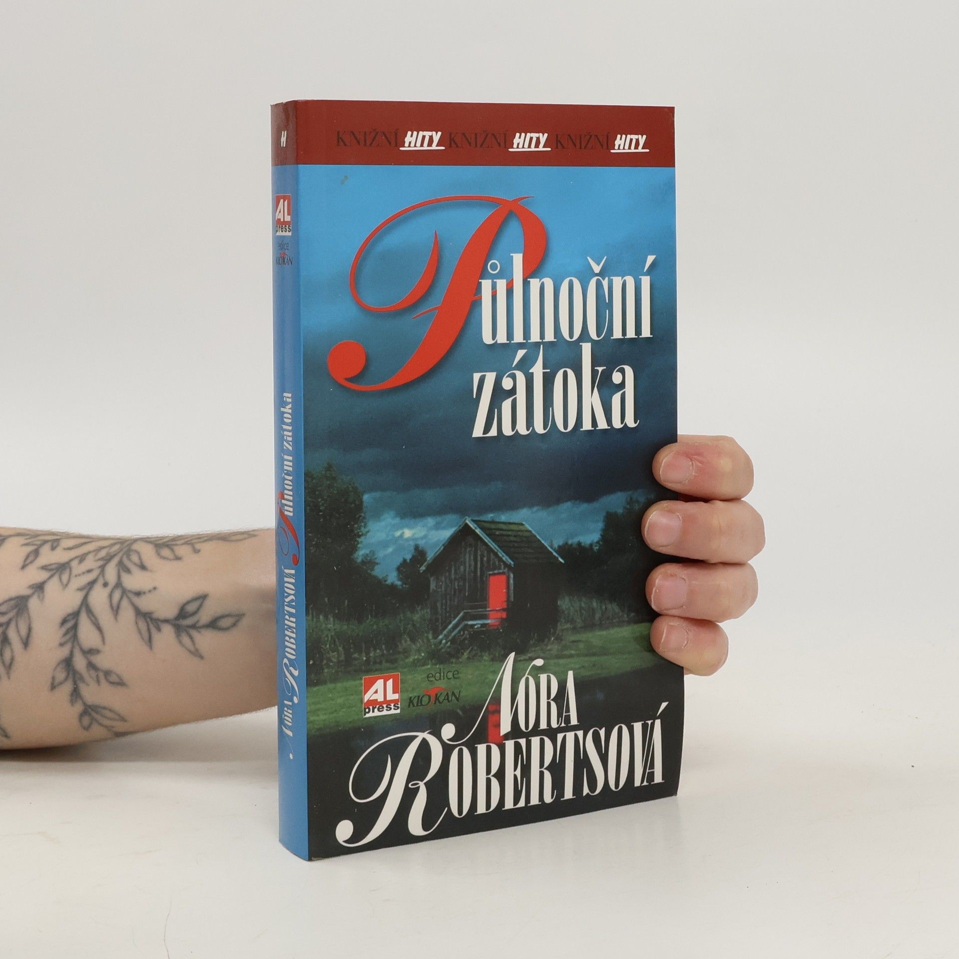 Nora Roberts Půlnoční zátoka