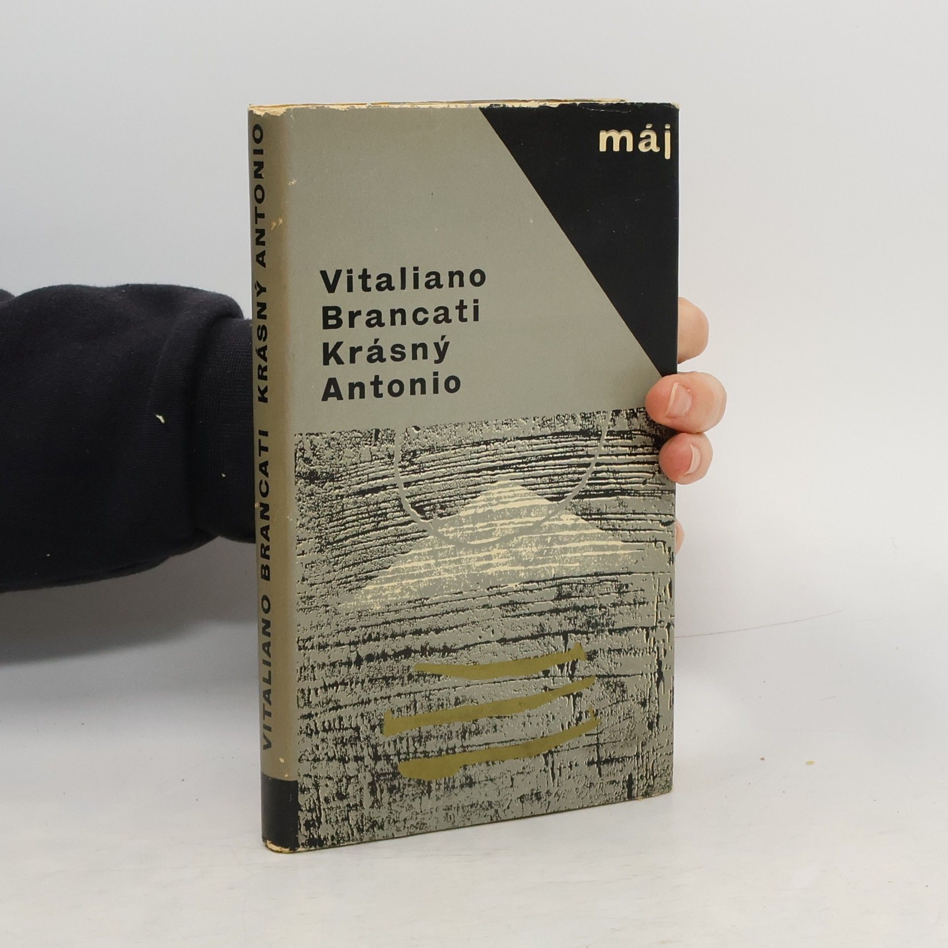 Vitaliano Brancati Krásný Antonio