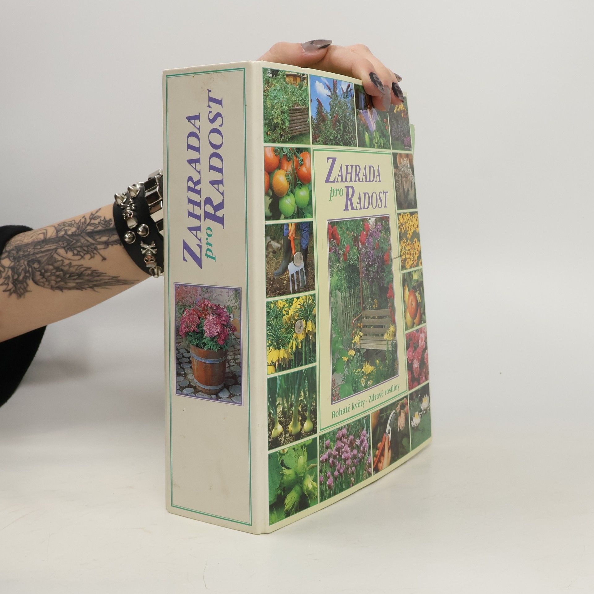 Collectif d'auteurs Zahrada pro radost