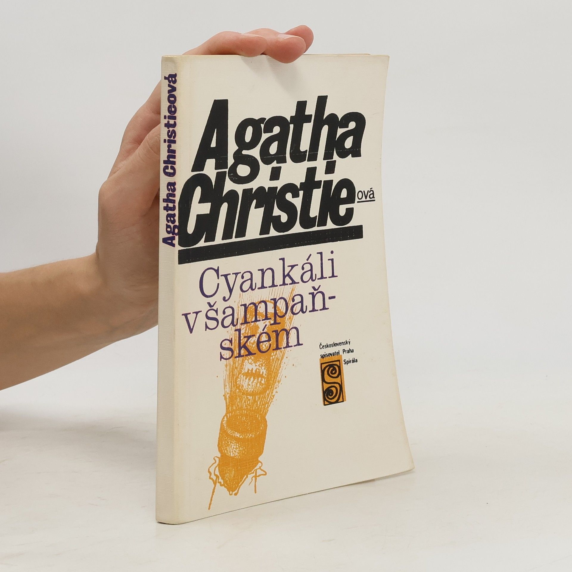 Agatha Christie Cyankáli v šampaňském