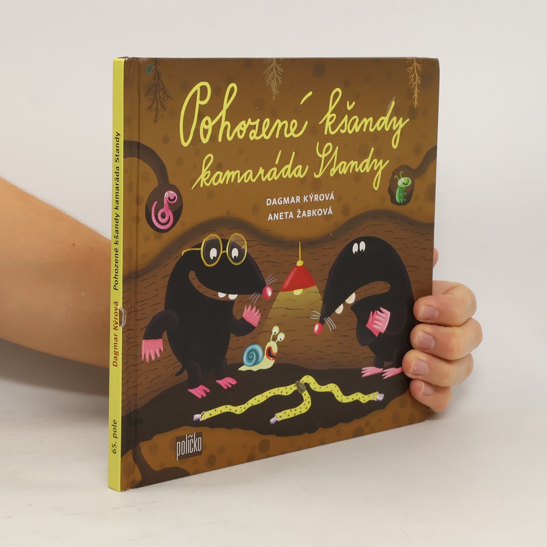 Pohozené kšandy kamaráda Standy