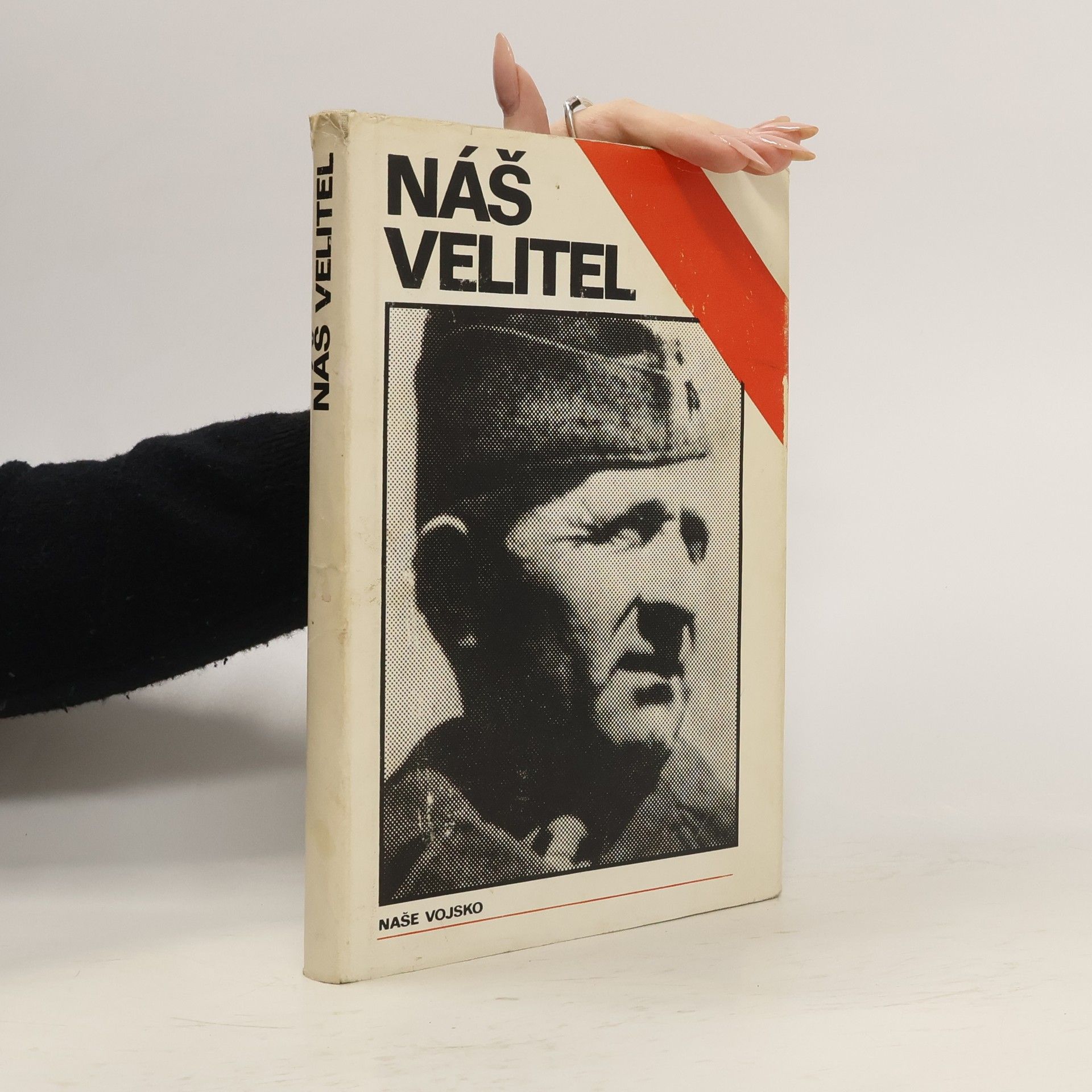 Collectif d'auteurs Náš velitel