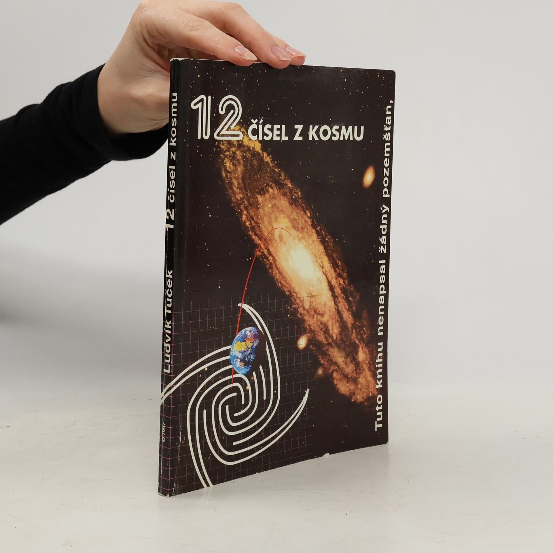Ludvík Tuček 12 čísel z kosmu
