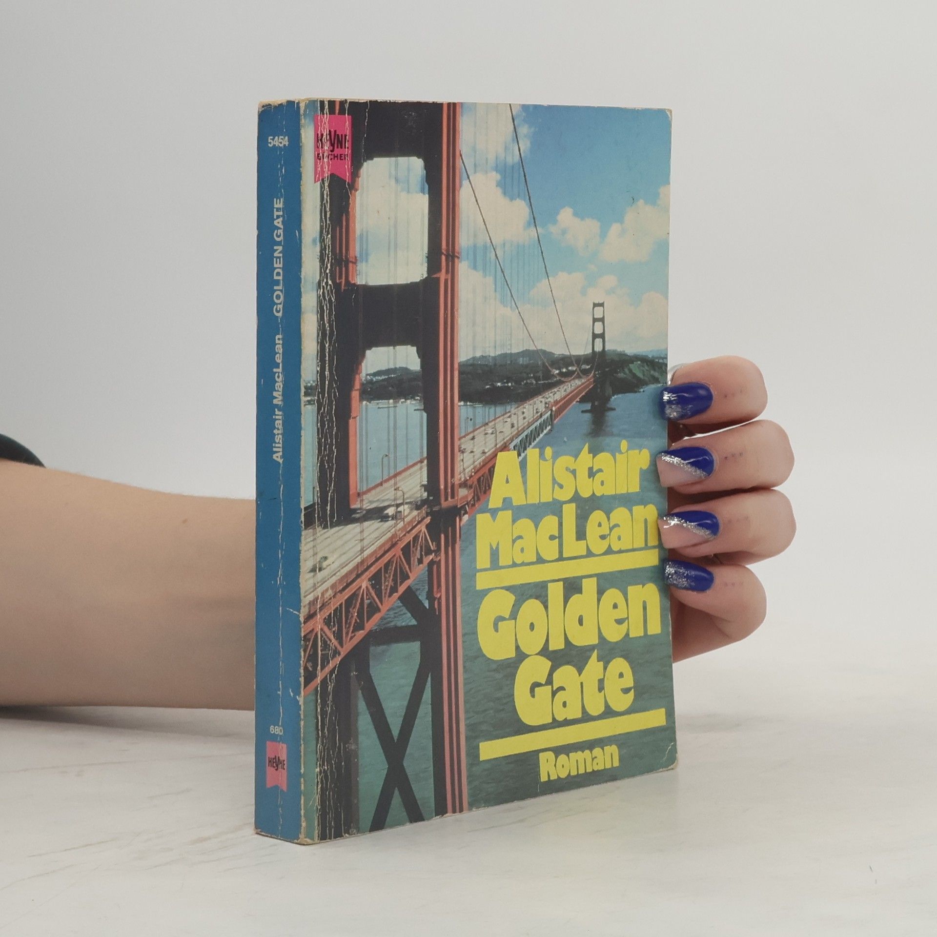 Alistair MacLean Golden Gate
