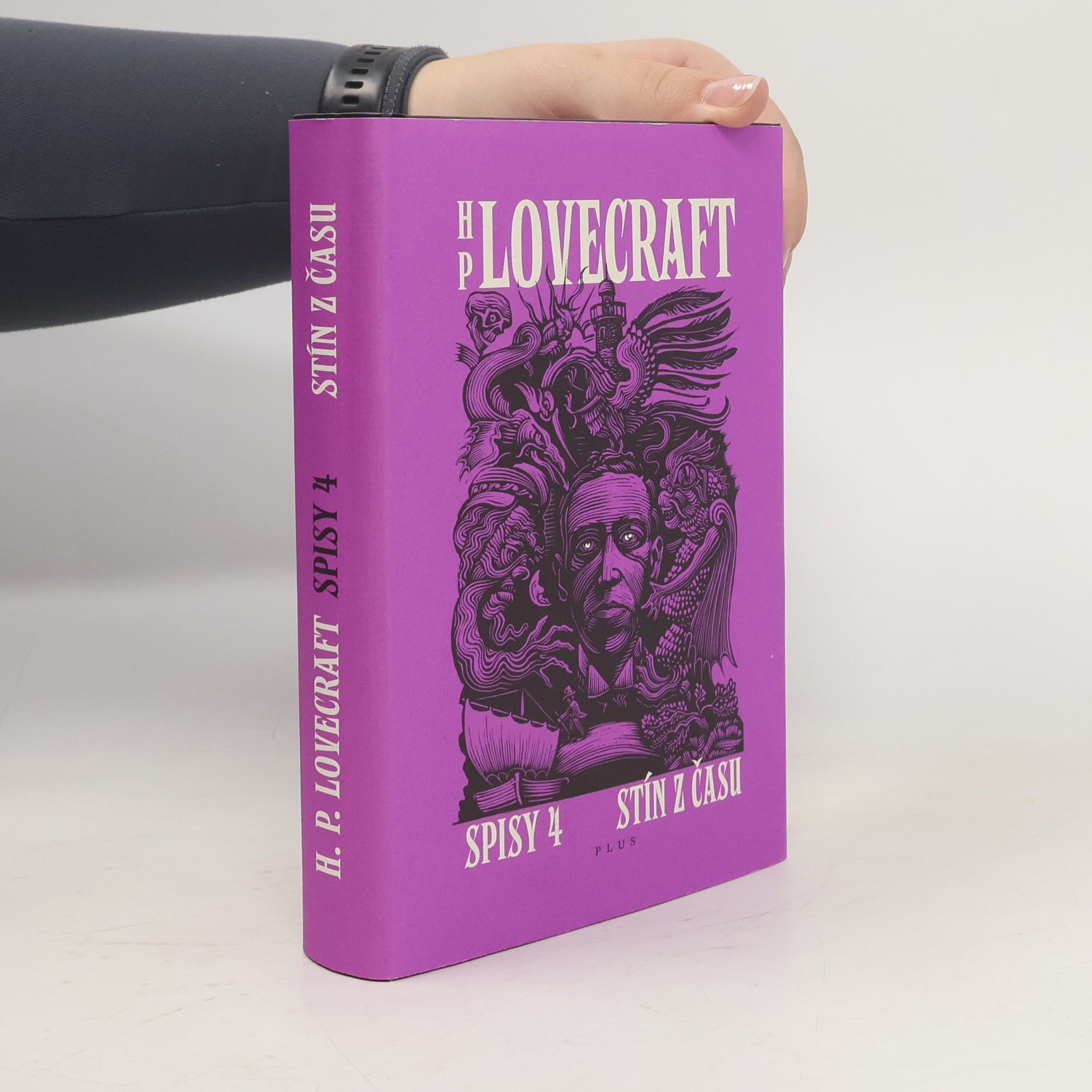 Howard Phillips Lovecraft Stín z času