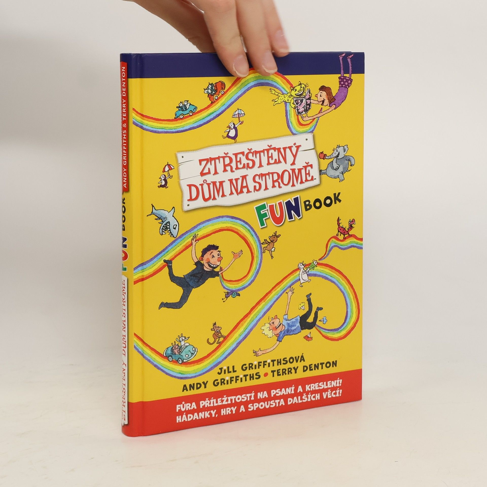 Ztřeštěný dům na stromě : fun book